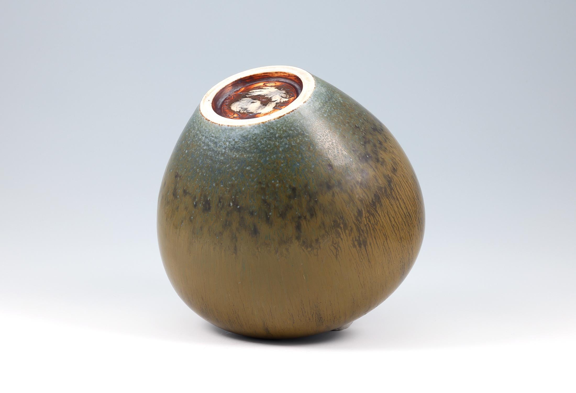 Ceramic Carl-Harry Stalhane, Stoneware Vase Handmade Work Rörstrand, Sweden 1950's For Sale