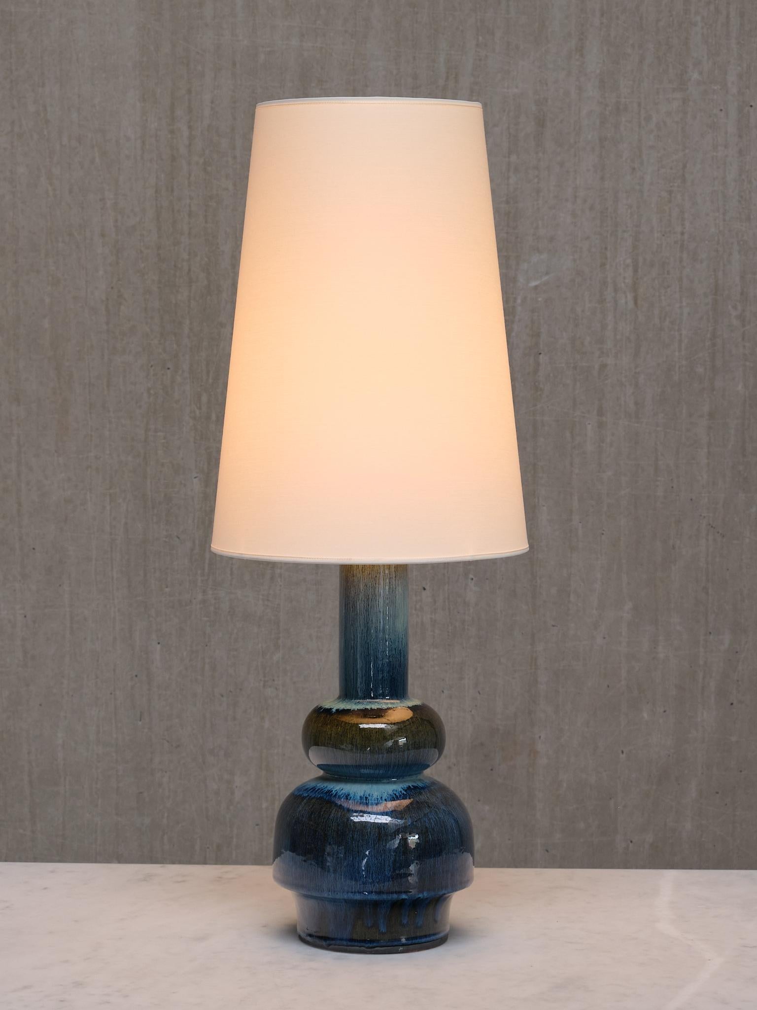 Carl-Harry Stålhane Tall Table Lamp in Glazed Ceramic, Rörstrand, Sweden, 1950s For Sale 5