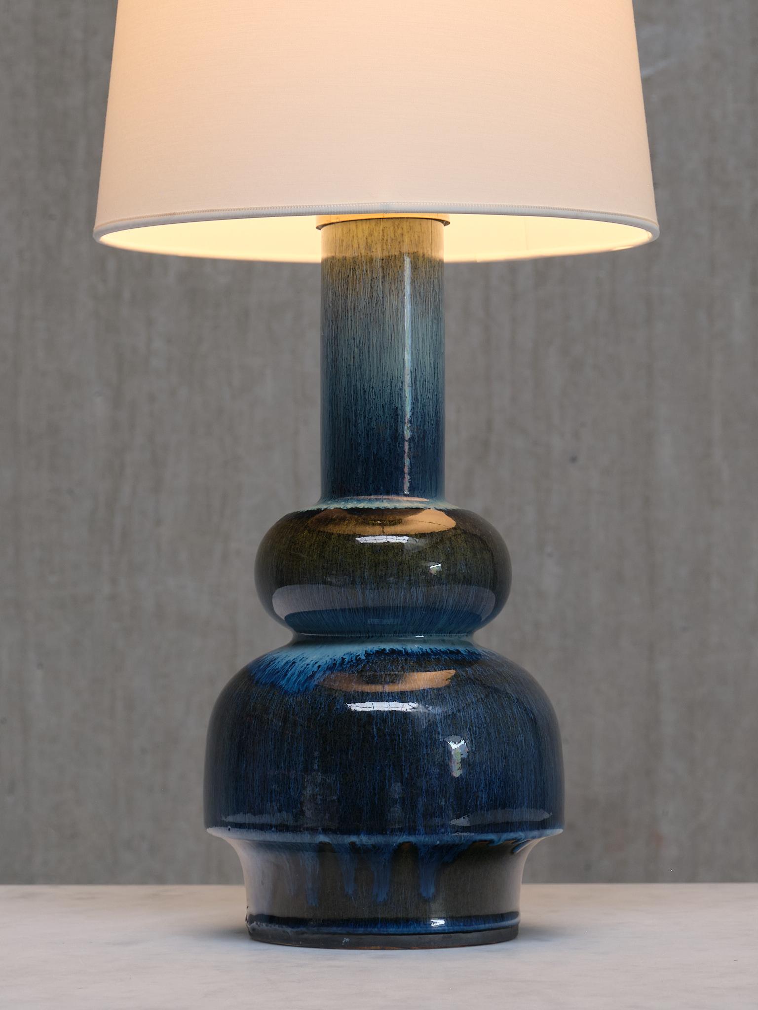 Carl-Harry Stålhane Tall Table Lamp in Glazed Ceramic, Rörstrand, Sweden, 1950s For Sale 6