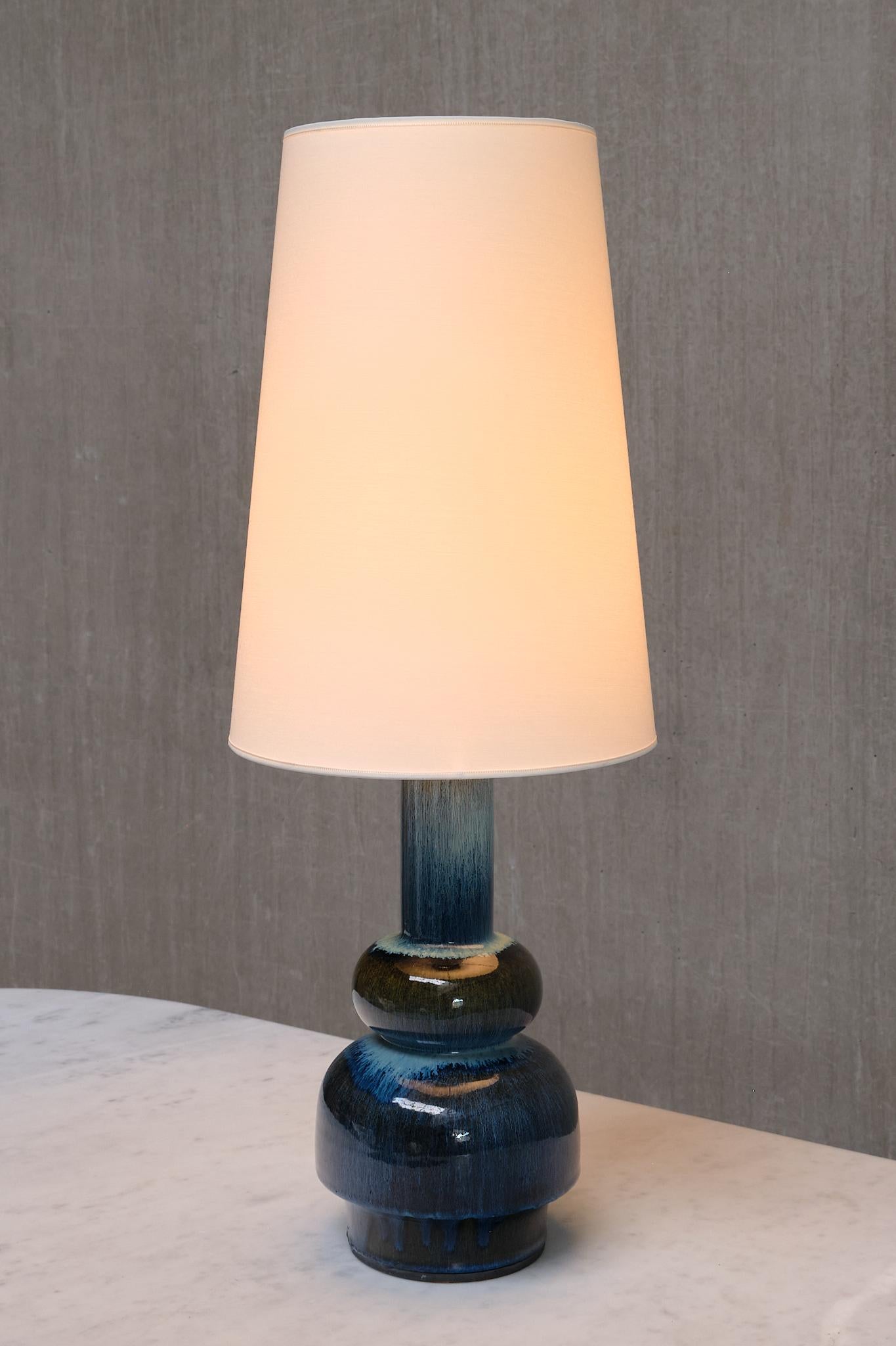 Carl-Harry Stålhane Tall Table Lamp in Glazed Ceramic, Rörstrand, Sweden, 1950s In Good Condition For Sale In The Hague, NL