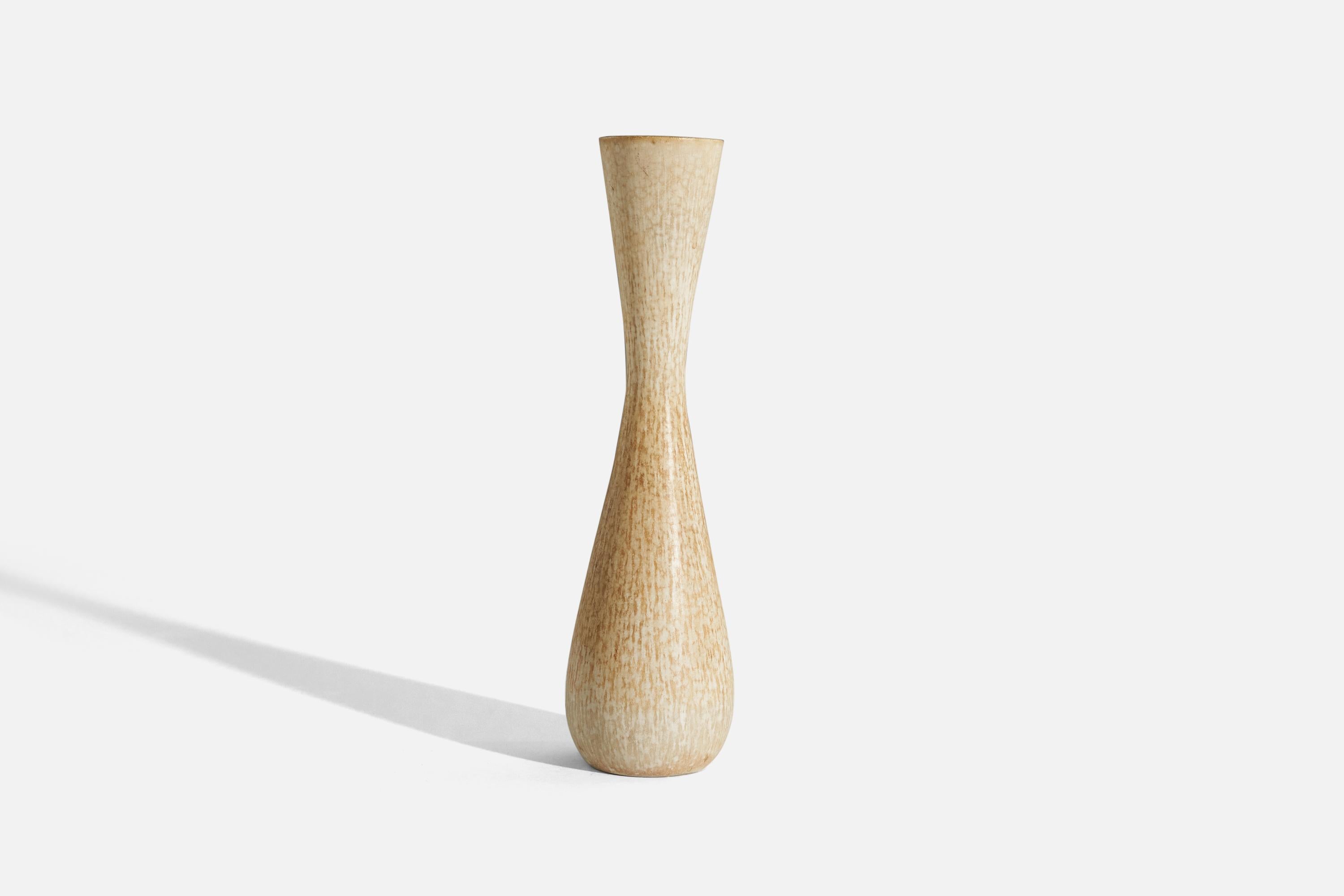 Swedish Carl-Harry Stålhane, Vase, Beige-Glazed Stoneware, Rörstrand, Sweden, 1960s For Sale