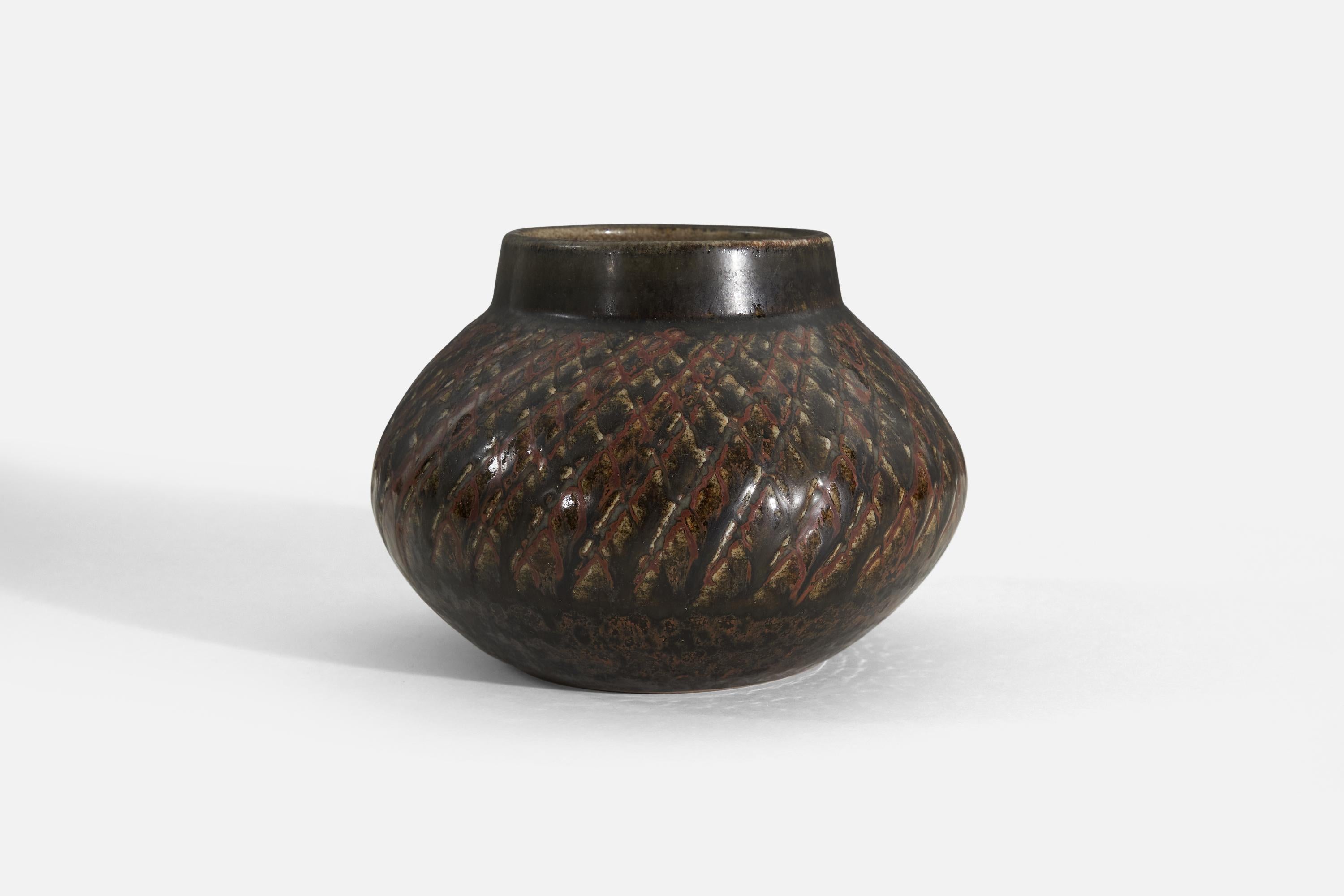 Swedish Carl-Harry Stålhane, Vase, Glazed Incised Stoneware, Rörstrand, Sweden, 1960s For Sale
