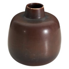 Carl-Harry Stlhane, Vase, support en grès émaillé, années 1950