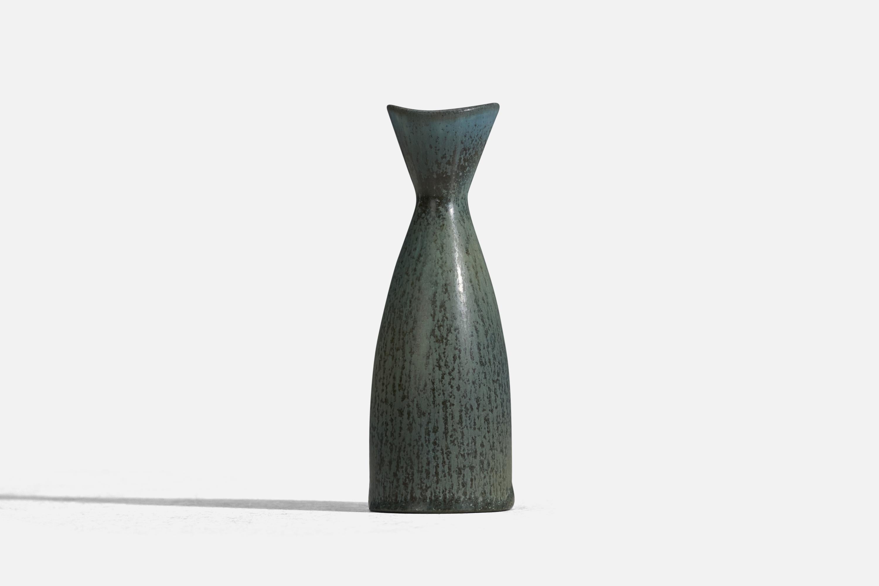 Scandinavian Modern Carl-Harry Stålhane, Vase, Green Glazed Stoneware, Rörstrand, Sweden, 1960s For Sale