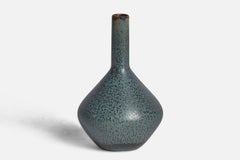Carl-Harry Stålhane, Vase, Stoneware, Sweden, 1950s
