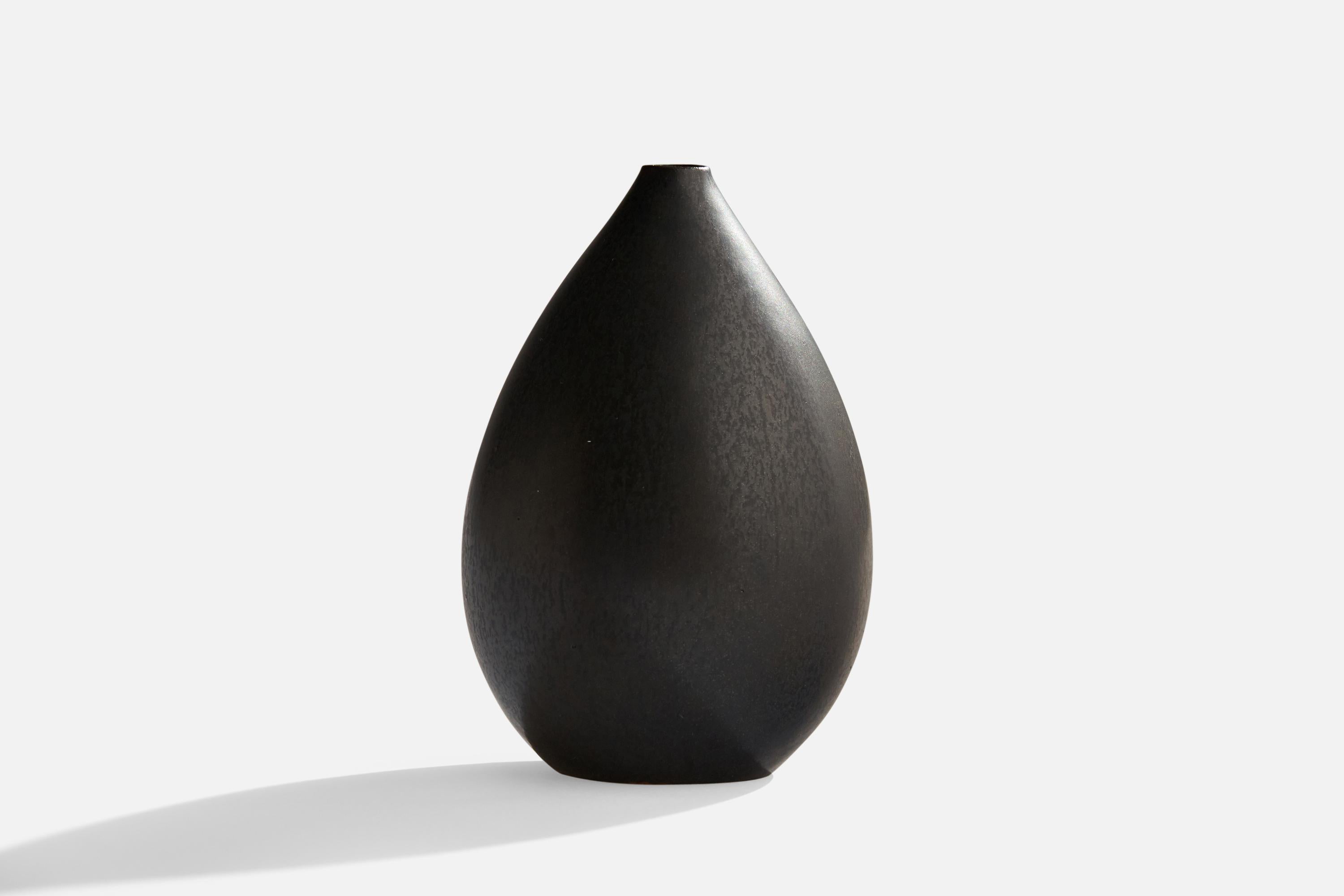 Carl-Harry Stålhane, Vase, Steingut, Schweden, 1950er Jahre (Moderne der Mitte des Jahrhunderts) im Angebot