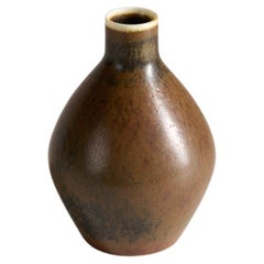 Carl-Henry Stalhane, Braun glasierte Vase, Schweden, 1960er Jahre