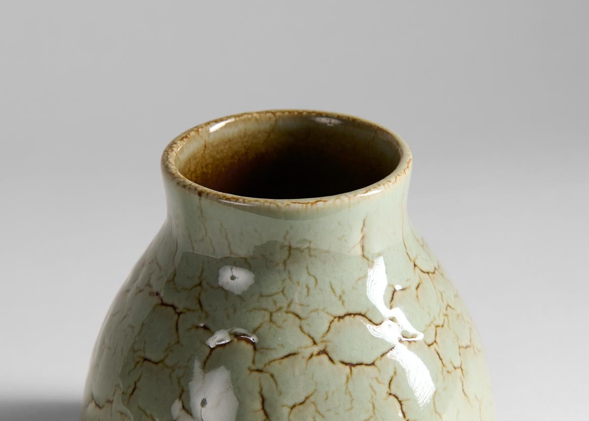 Scandinavo moderno Carl-Henry Stalhane, Vaso smaltato verde, Svezia, anni '60 in vendita