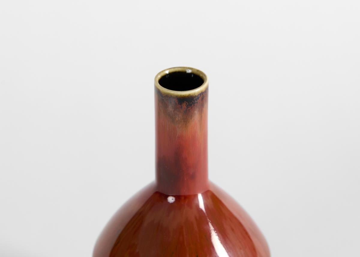 Carl-Henry Stalhane, Langhalsvase mit Honey-Glasur, Schweden, 1960er Jahre (Skandinavische Moderne) im Angebot