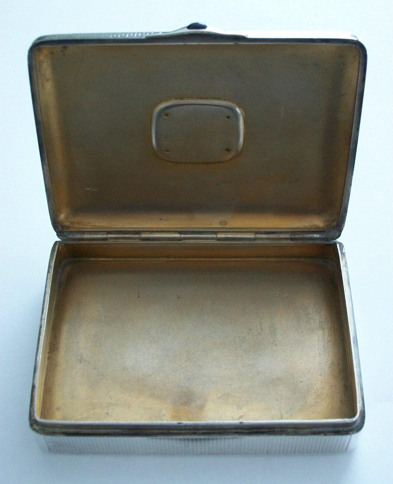 CARL HIESS, antike Schnupftabakdose aus Silber und Gold mit blauem Spinell, Österreich, um 1880 im Angebot 3