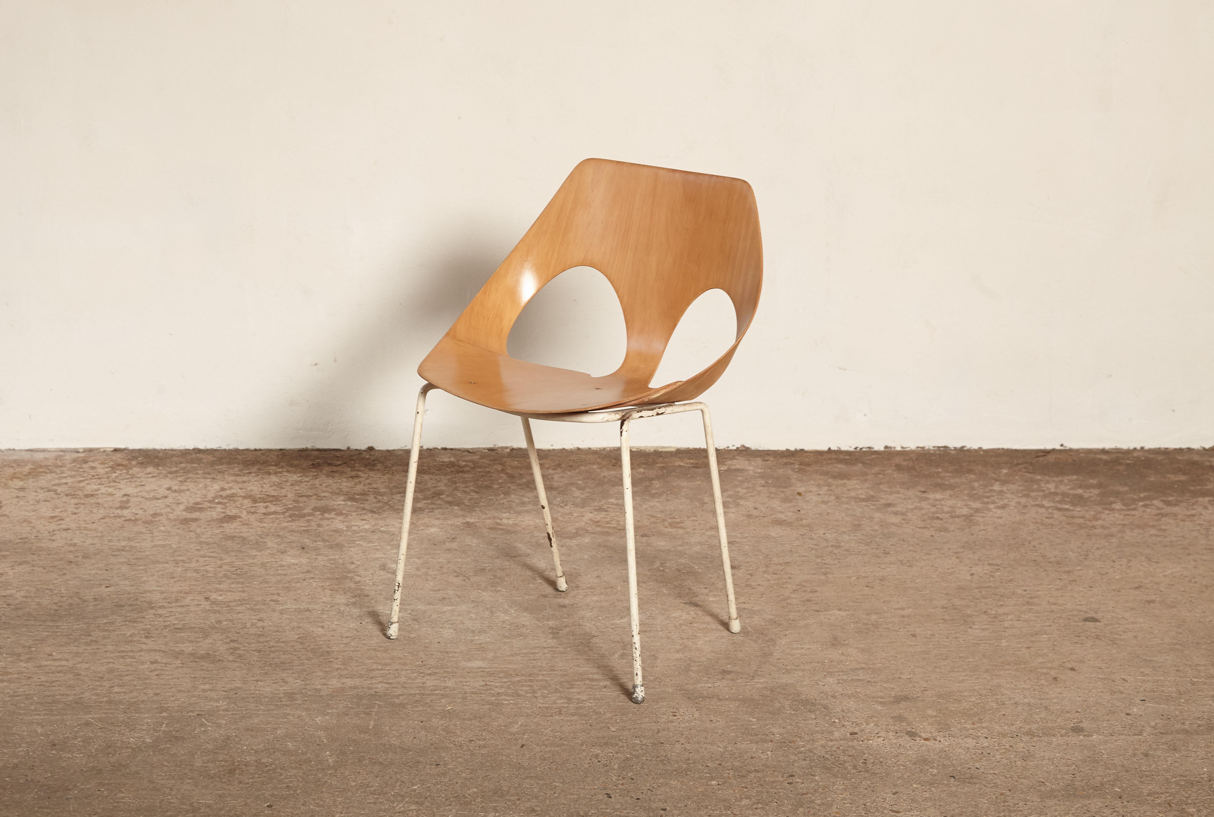 A very nice model C3 Jason chair designed by Carl Jacobs and Frank Guille for British manufacturer Kandya in the 1950s. Plywood seat and steel legs.




UK customers please note:    displayed prices do not include VAT.