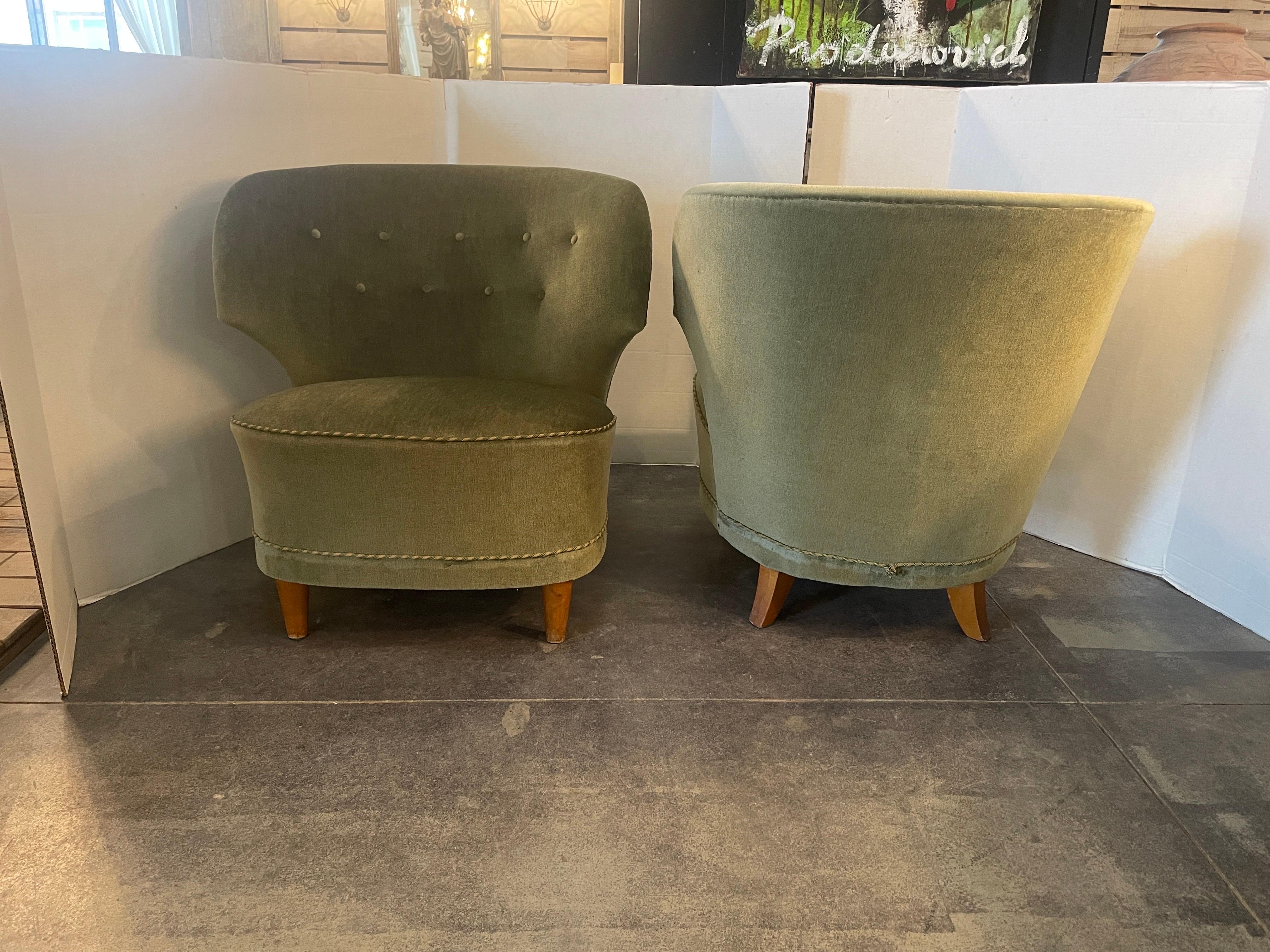 Carl-Johan Boman 1940's Mohair Tufted Stühle (Mitte des 20. Jahrhunderts) im Angebot