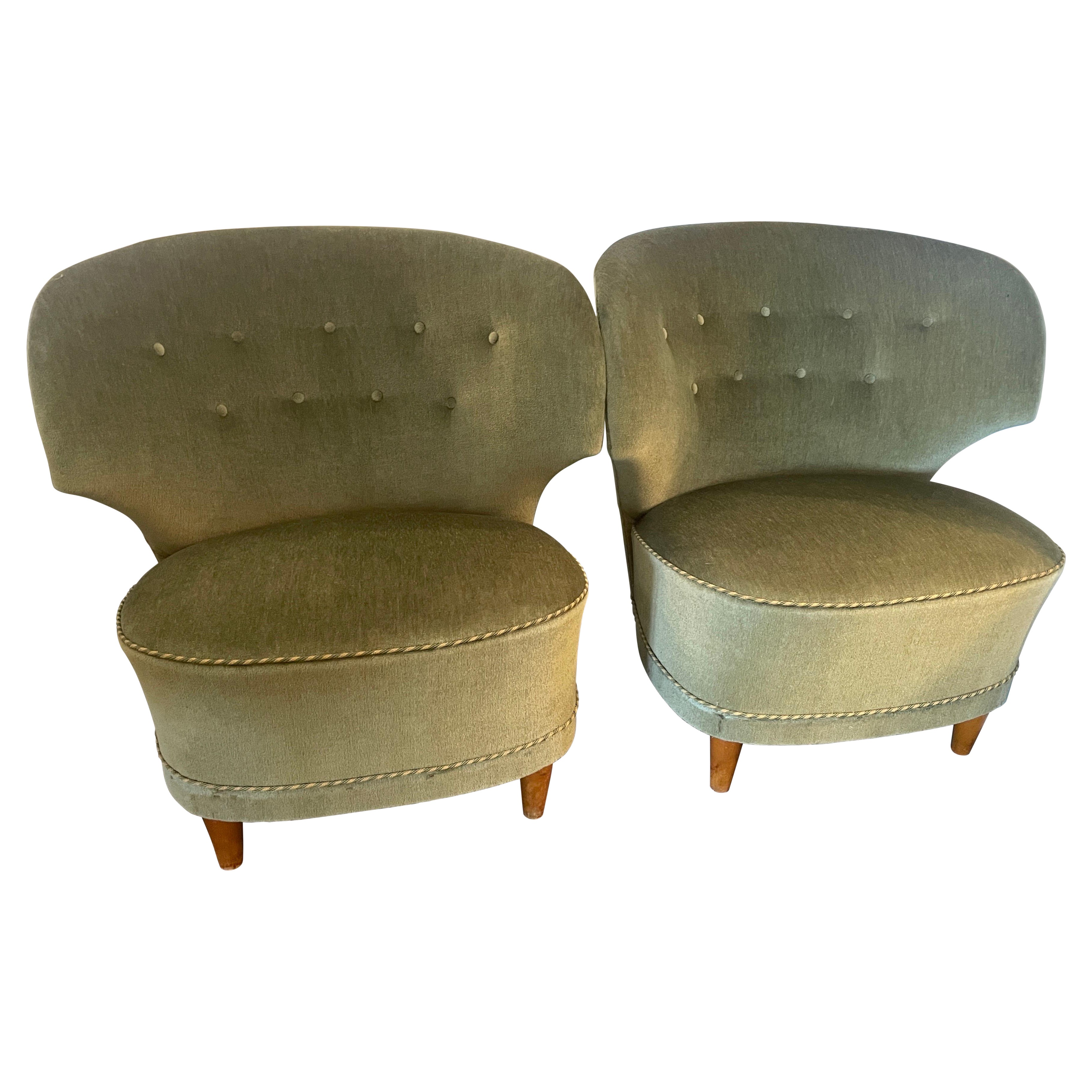 Carl-Johan Boman 1940
s Mohair Tufted Stühle im Angebot