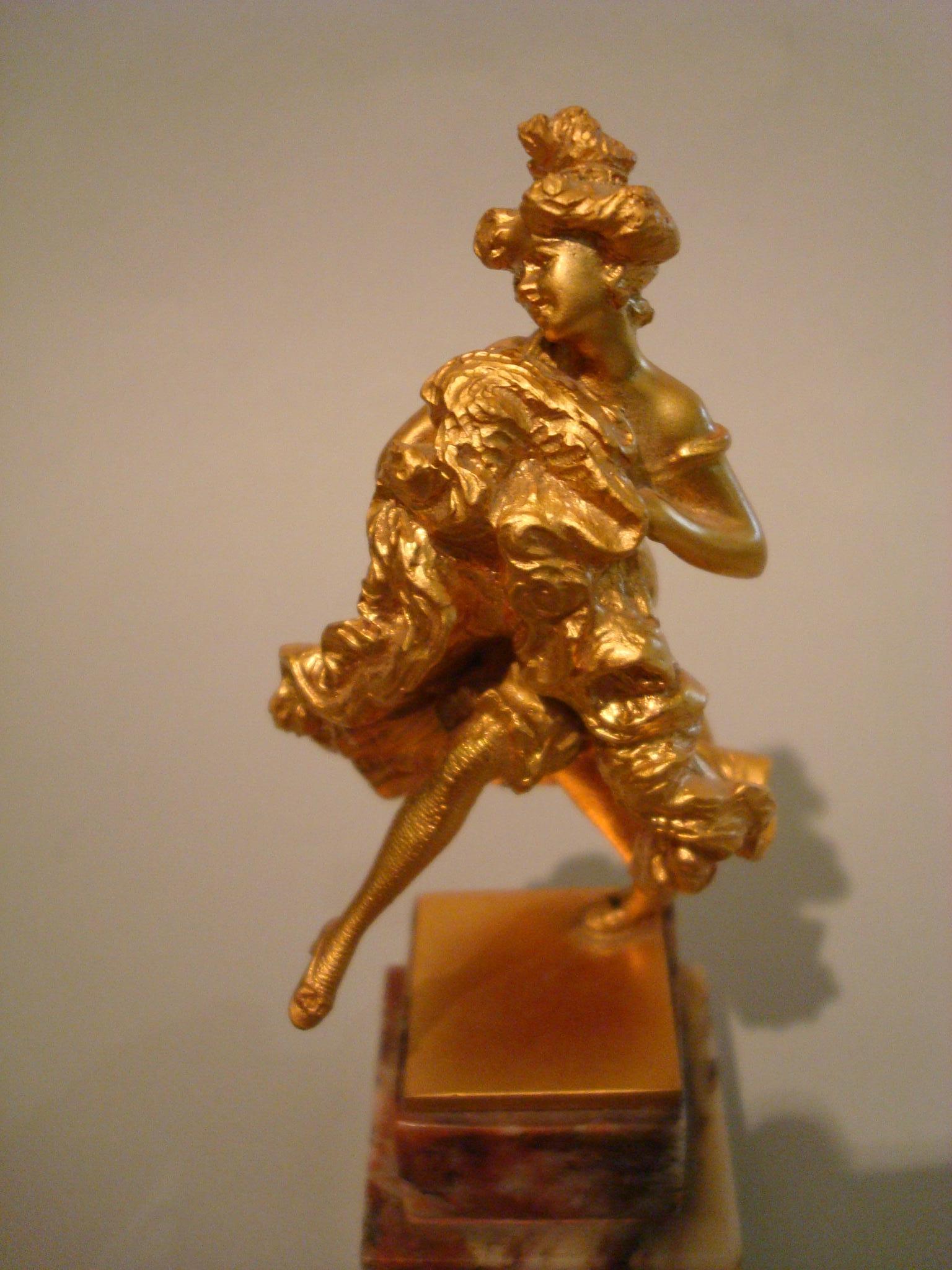 Antique Vienna bronze cancan dancer
Gilt bronze figurine / Sculpture of a dancing lady by famous bronze sculptor Carl Kauba (1865-1922); Signed: C. Kauba. Vienna; circa 1900.