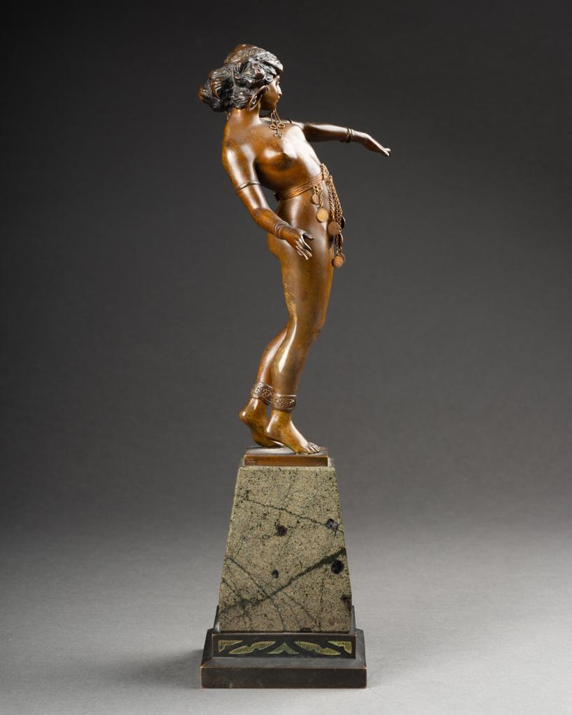 Early 20th Century Carl Kauba : 