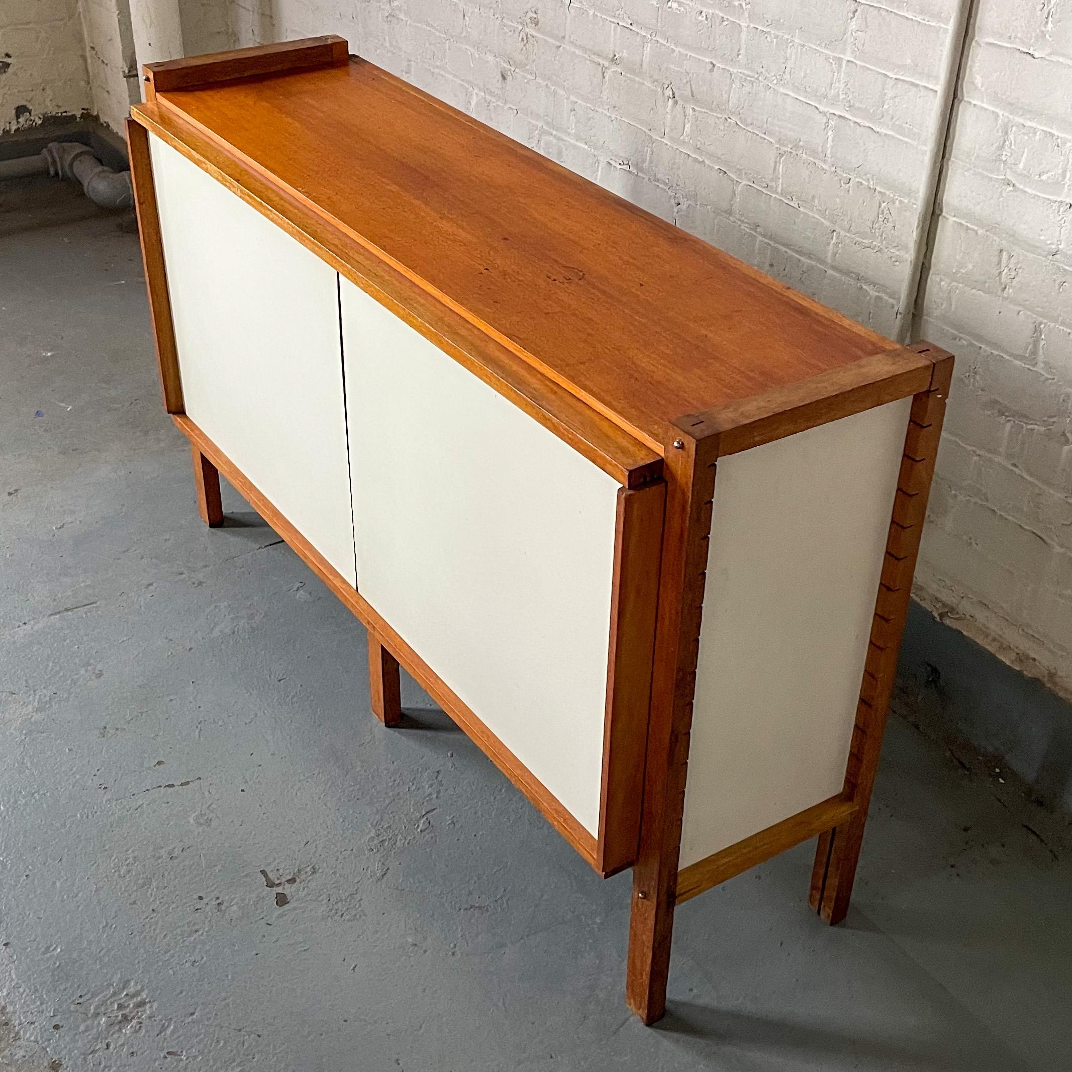 Carl Koch Techbuilt Spacemaking Furniture In Good Condition For Sale In New York, NY