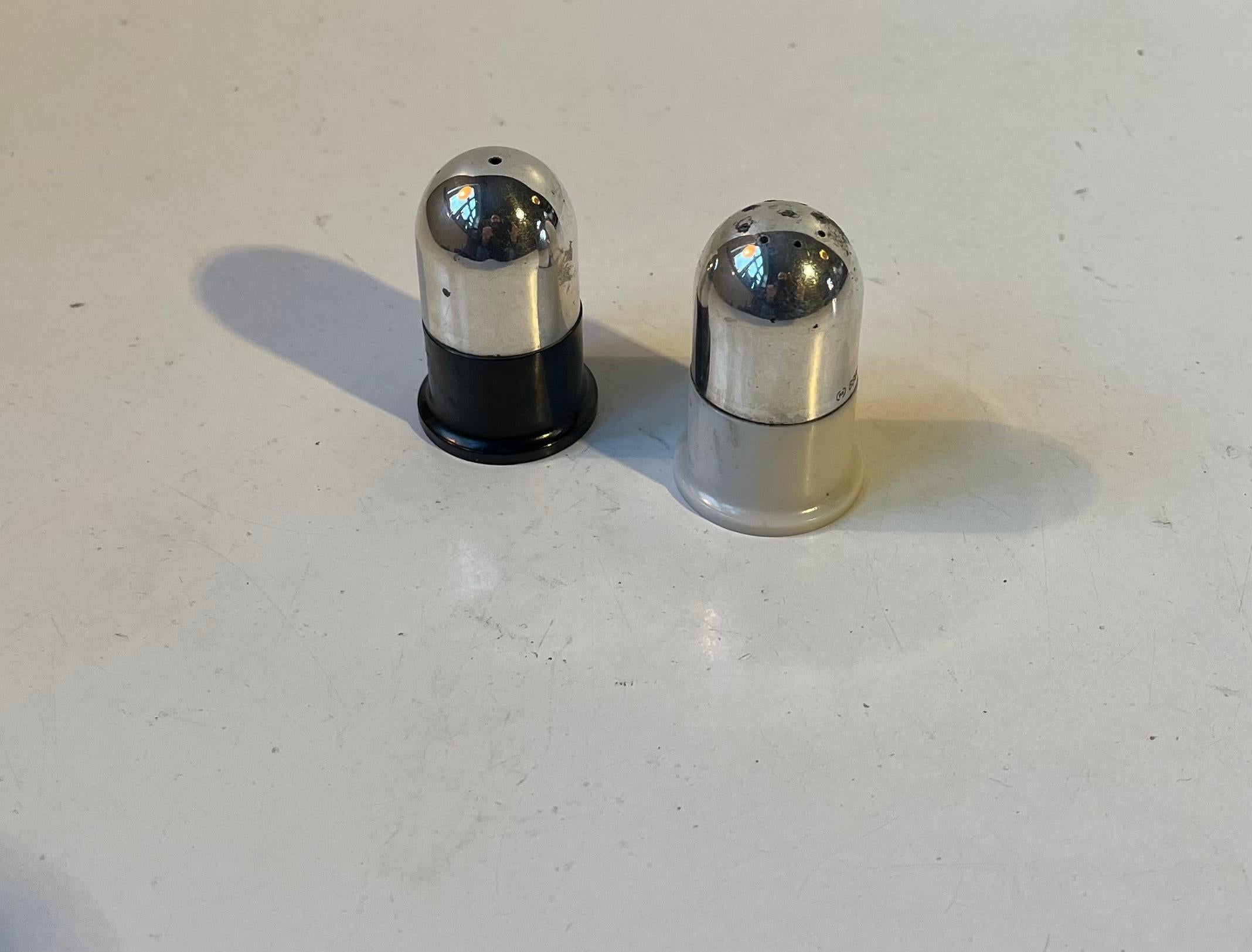 Art Deco Carl M. Cohr 1930s Salt & Pepper Robots in Silver & Bakelite For Sale