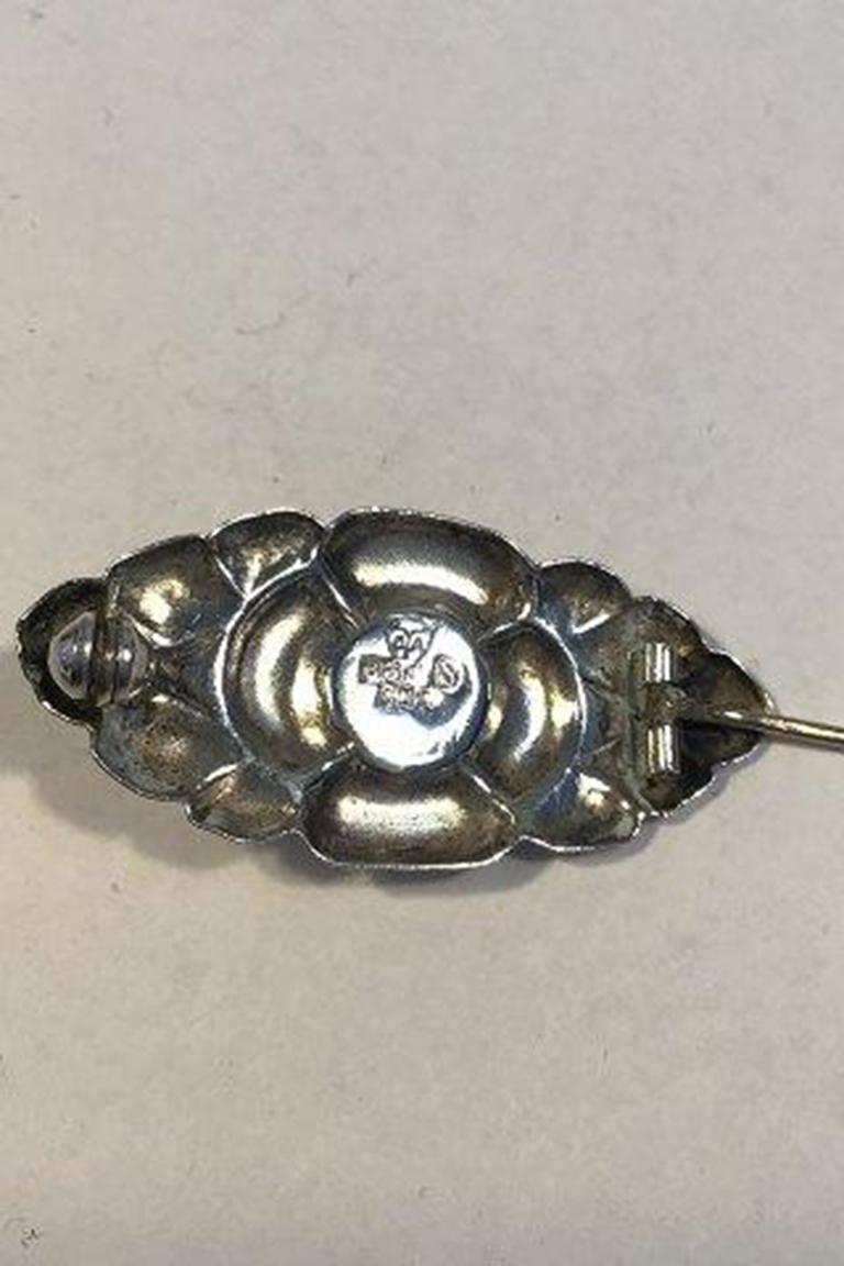 20ième siècle Carl M Cohr Broche Art Nouveau en argent avec ambre en vente