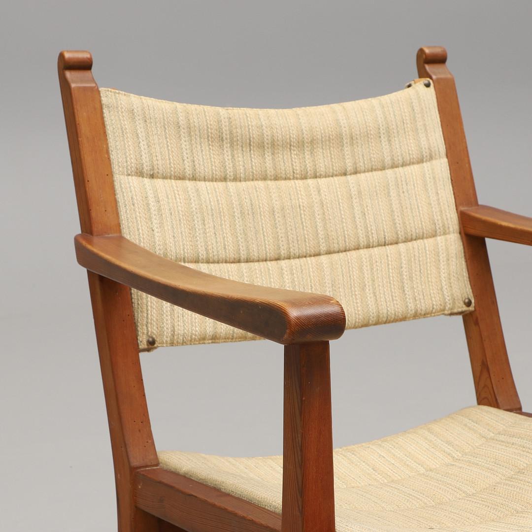 Swedish Carl Malmsten 1932 Modernist pair of pine armchairs