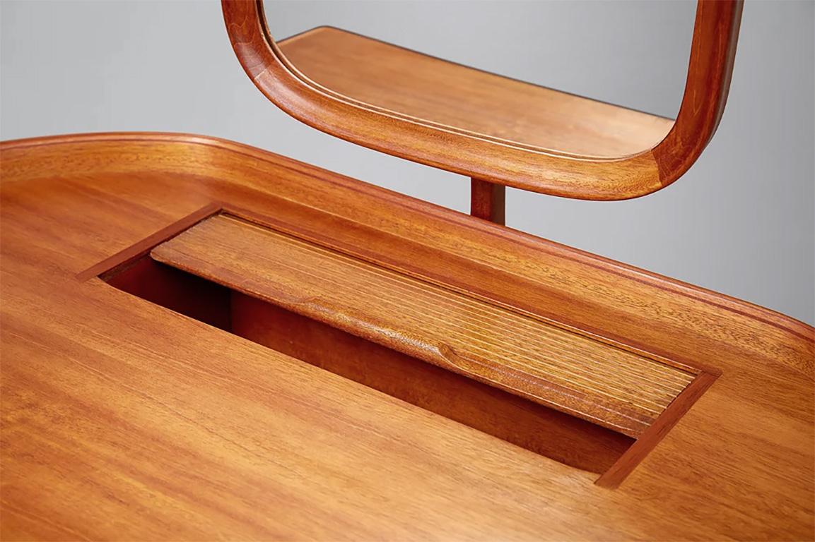 Tocador Birgitta 1960 Carl Malmsten, Caoba en Excelente estado para la venta en London, England