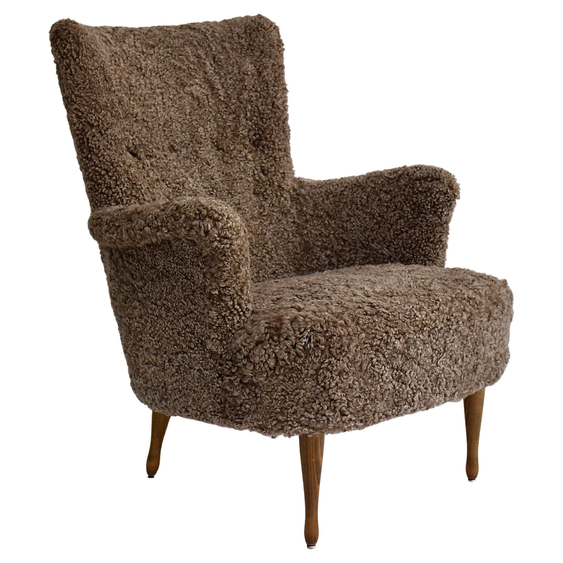 Carl Malmsten armchair 'Stora Furulid' in sheepskin for O.H.Sjögren ca. 1950