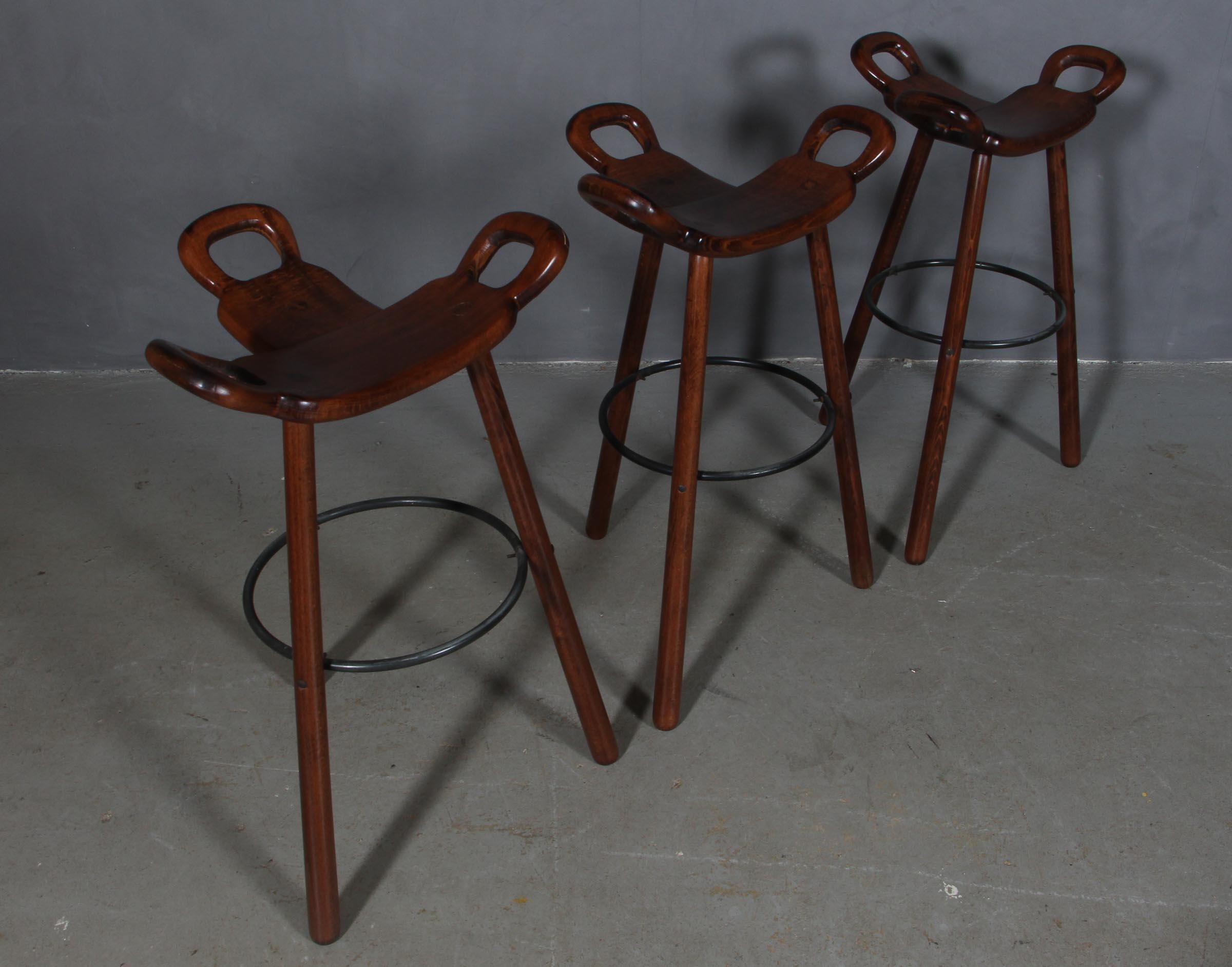 Spanish Brutalist Marbella bar stools by Sergio Rodrigues for Confonorm, 1970s, Set of Three. Beautiful. warm color. Lovely set. solid wood.
