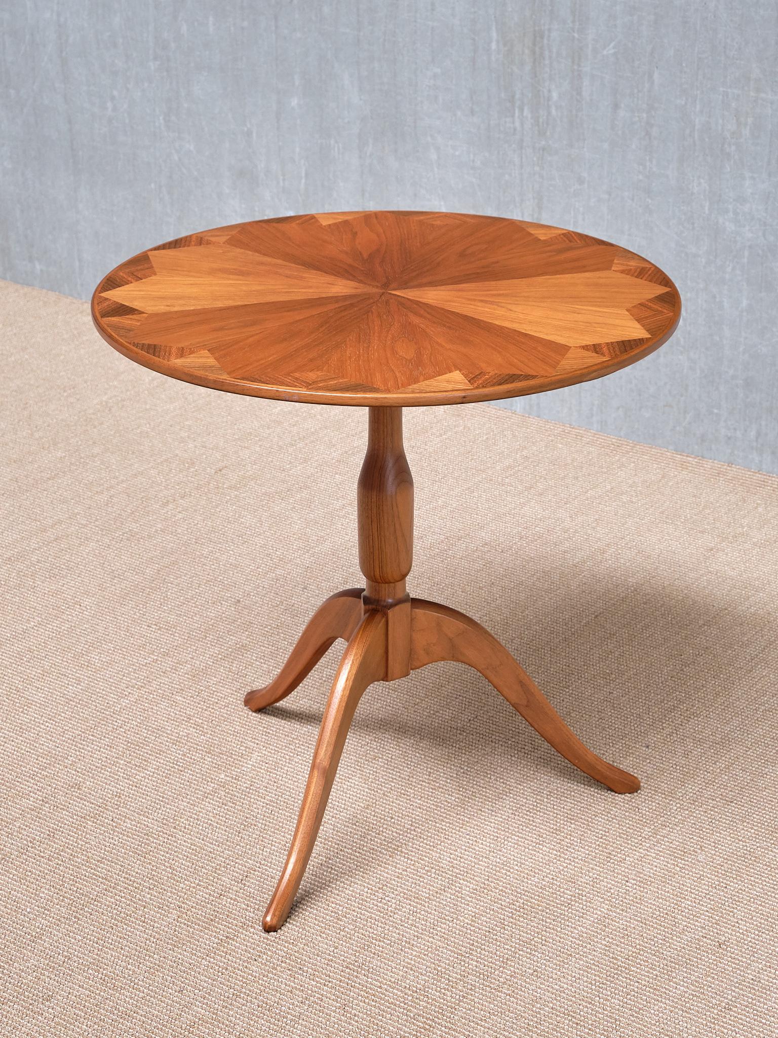 Carl Malmsten 'Båstad' Side Table in Mahogany, Erik Johansson, Sweden For Sale 3