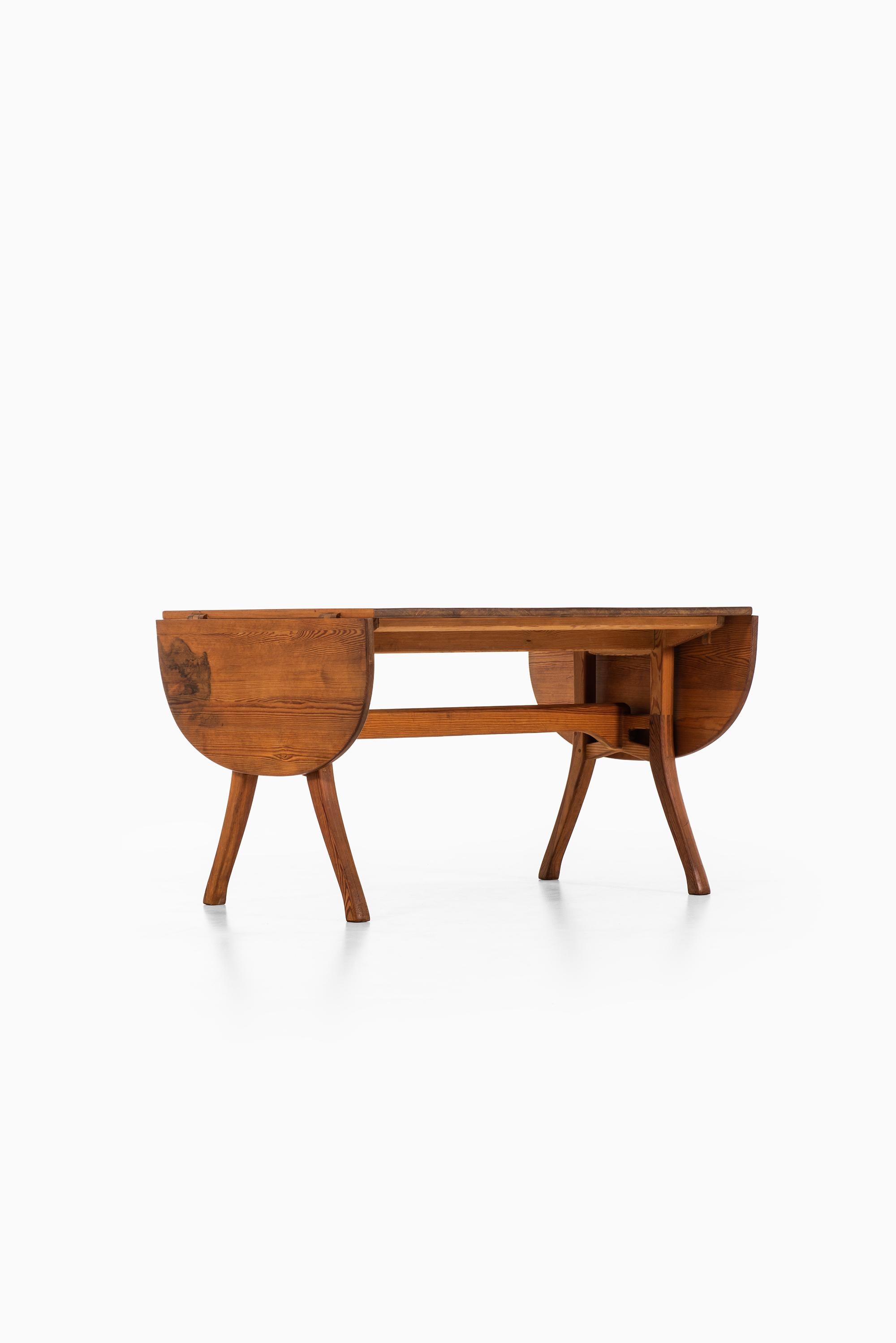 Carl Malmsten Dining Table by Karl Andersson & Söner in Sweden 3