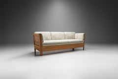 Carl Malmsten Early Pine Sofa Bed, Sweden, 1940s