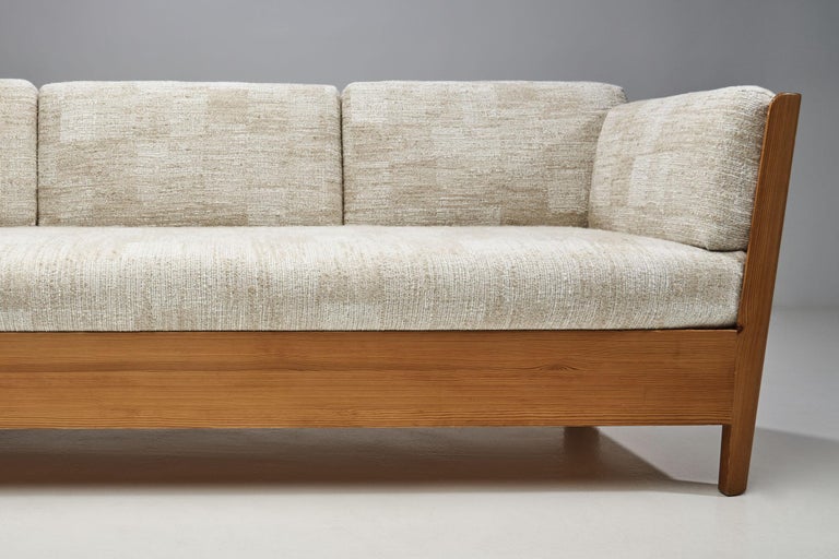 Carl Malmsten Early Pine Sofa Bed, Sweden, 1940s at 1stDibs