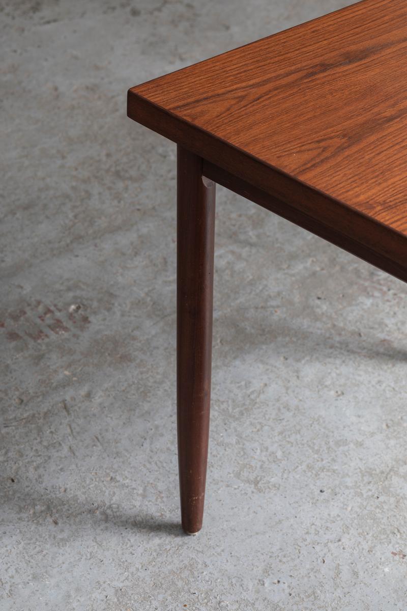 Wood Extendable dining table in teak wood, rectangular design