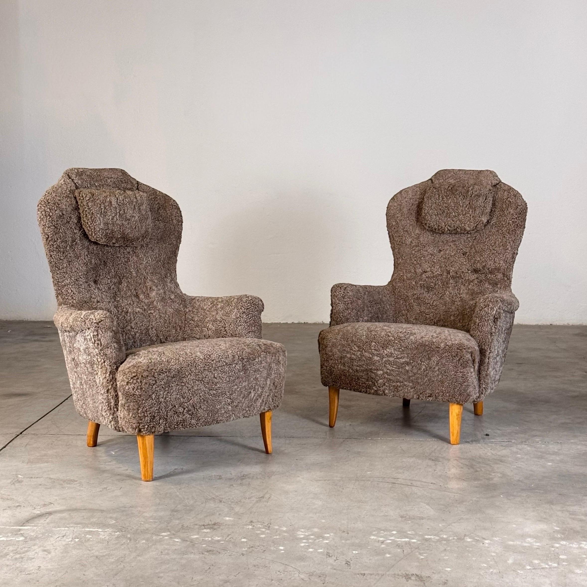 Carl Malmsten para O.H. Sillón Sjögren 'Farmor' en lana de cordero gris, años 50 Moderno de mediados de siglo en venta