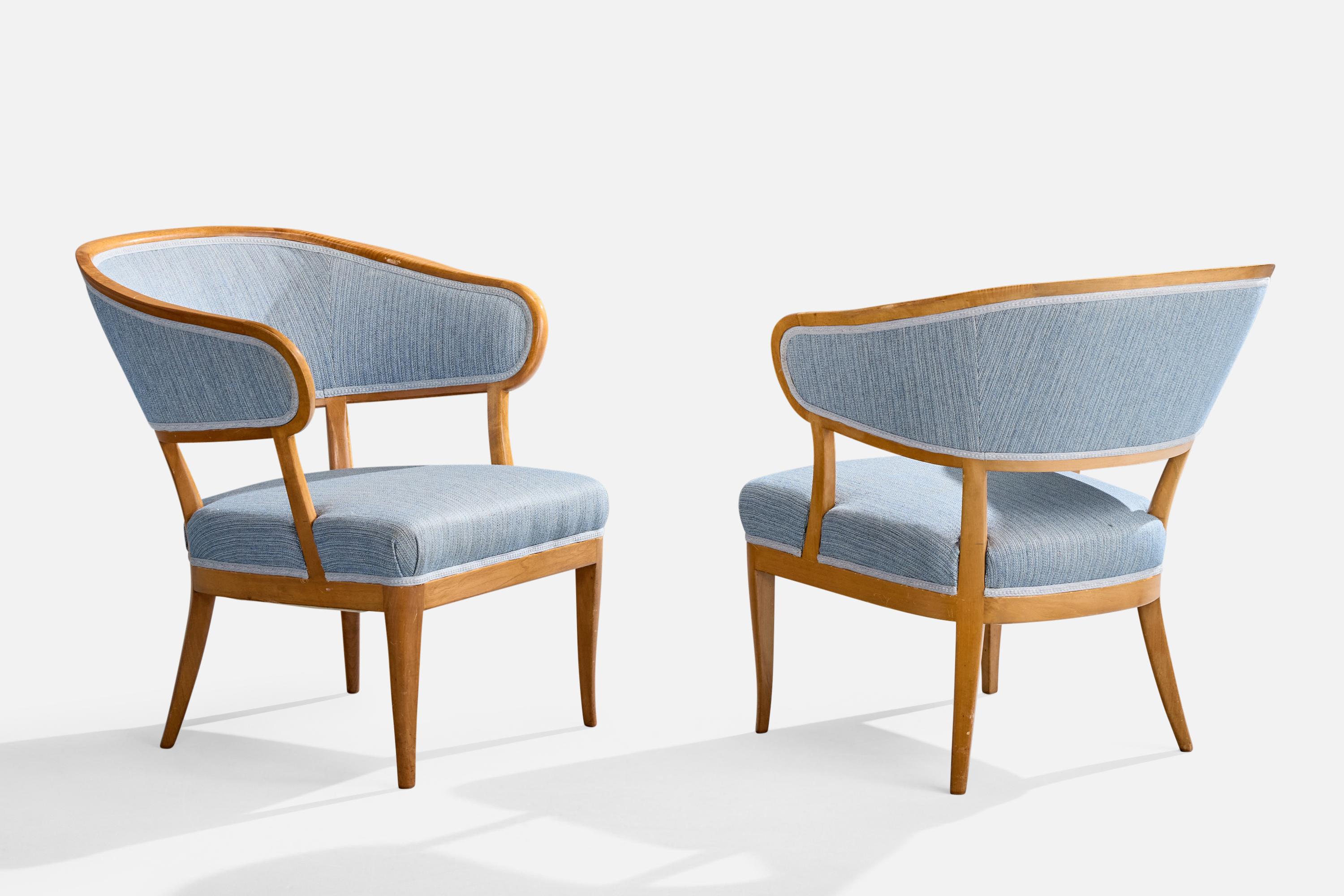 Mid-Century moderno Carl Malmsten, Sedie da salotto, Noce, Tessuto, Svezia, anni '50 in vendita