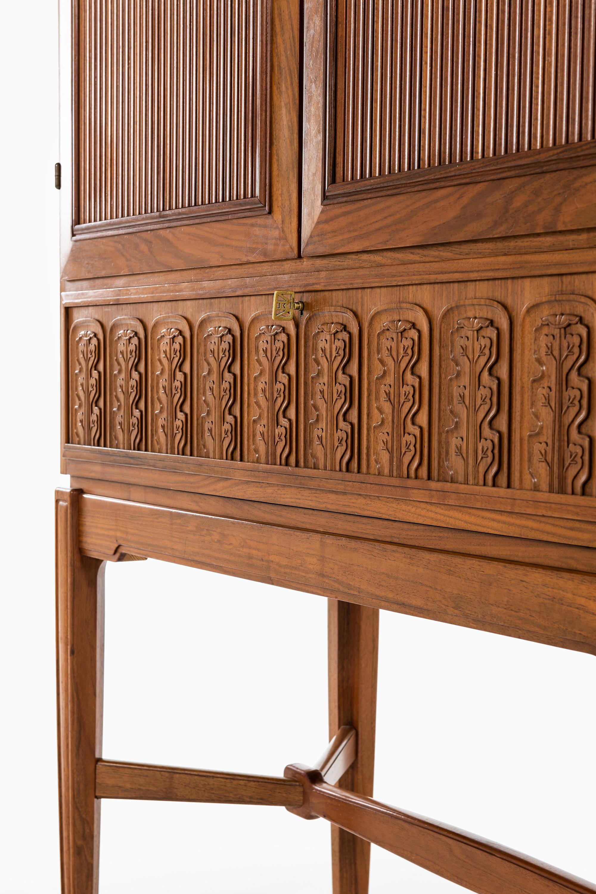 Carl Malmsten Master Cabinet by Hjalmar Wikströms Möbelsnickare in Sweden For Sale 6