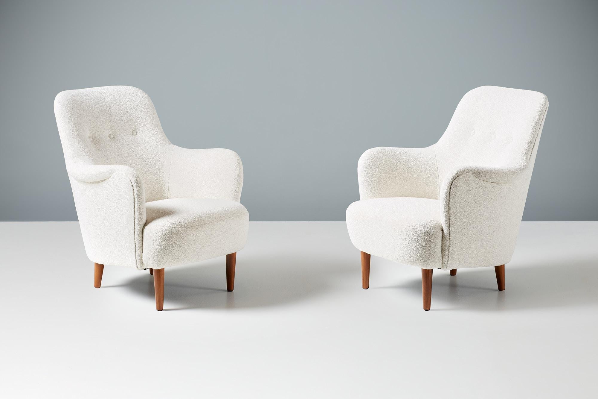 Carl Malmsten Samsas Lounge chairs, 1950s
Produced in the 1950s by O H Sjögren in Sweden, the 'Samsas' lounge chair is one of Swedish master Carl Malmsten's finest works. These examples of the chairs have been reupholstered in luxurious bouclé
