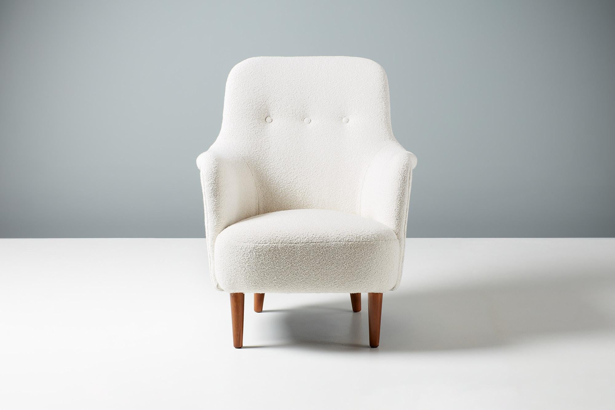 Scandinavian Modern Carl Malmsten Vintage Samsas Chairs in Off-White Boucle For Sale