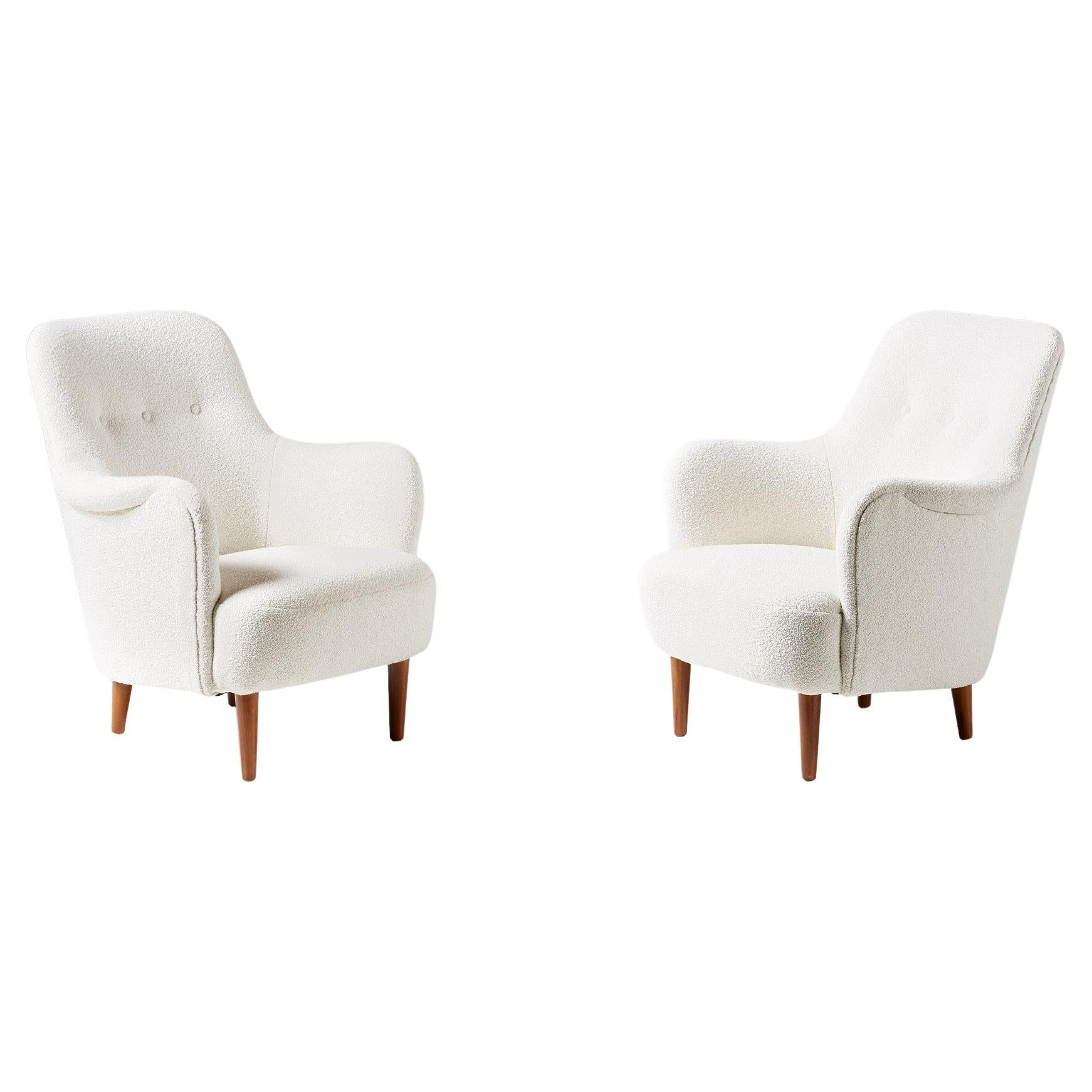 Carl Malmsten Vintage Samsas Chairs in Off-White Boucle For Sale
