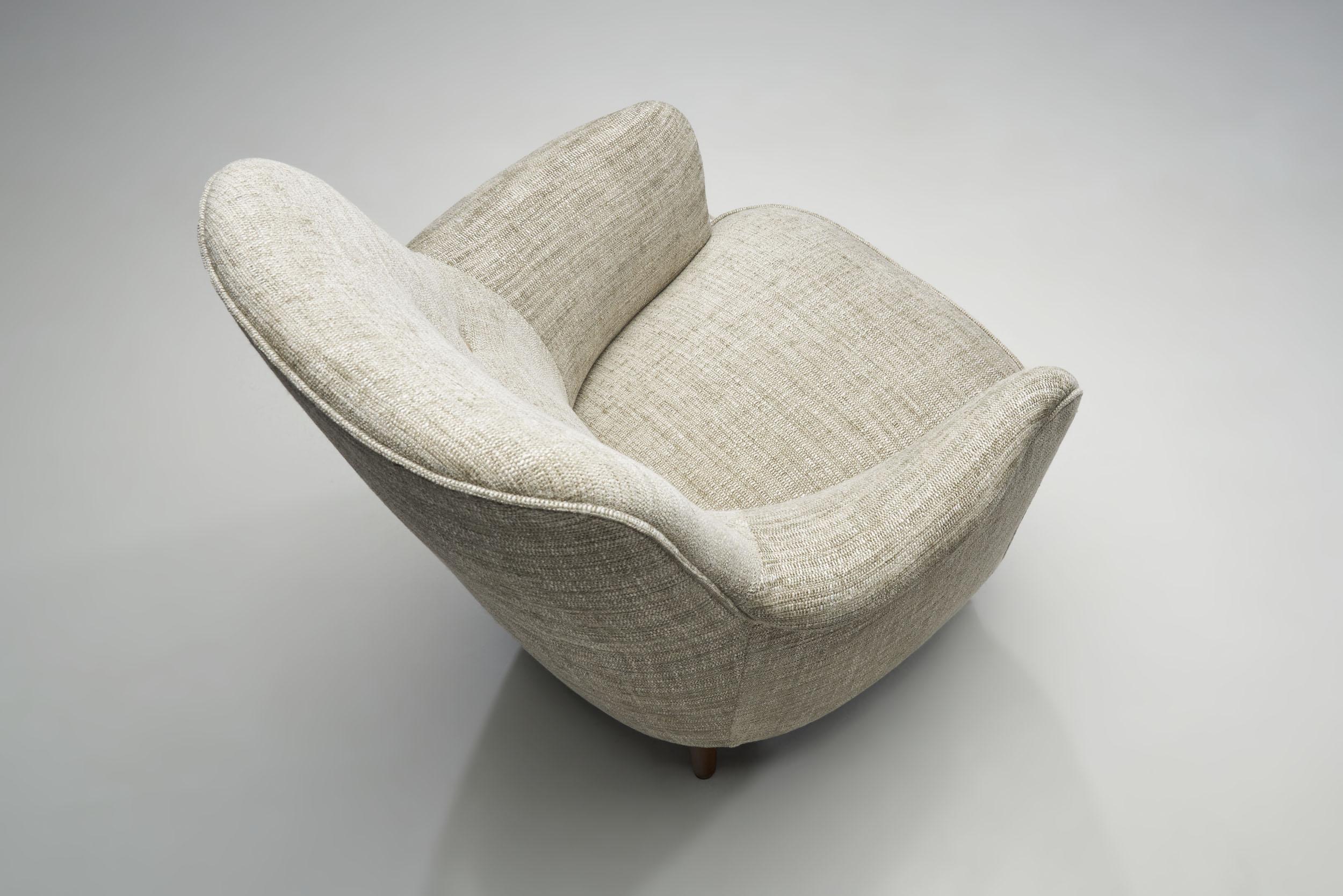 Bouclé Carl Malmsten “Samsas” Armchair for O.H. Sjögren, Sweden 1960s For Sale