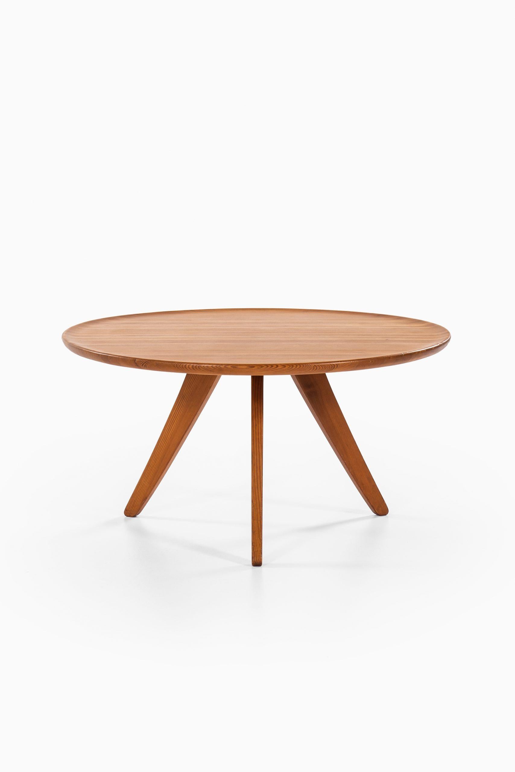 Scandinave moderne Groupe de sièges Carl Malmsten Produit par Svensk Fur en Suède en vente