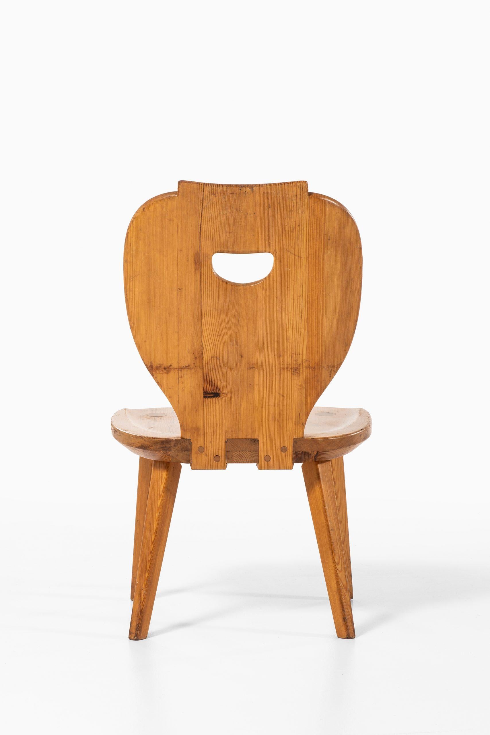 Mid-20th Century Carl Malmsten Seating Group Produced by Svensk Fur in Sweden For Sale