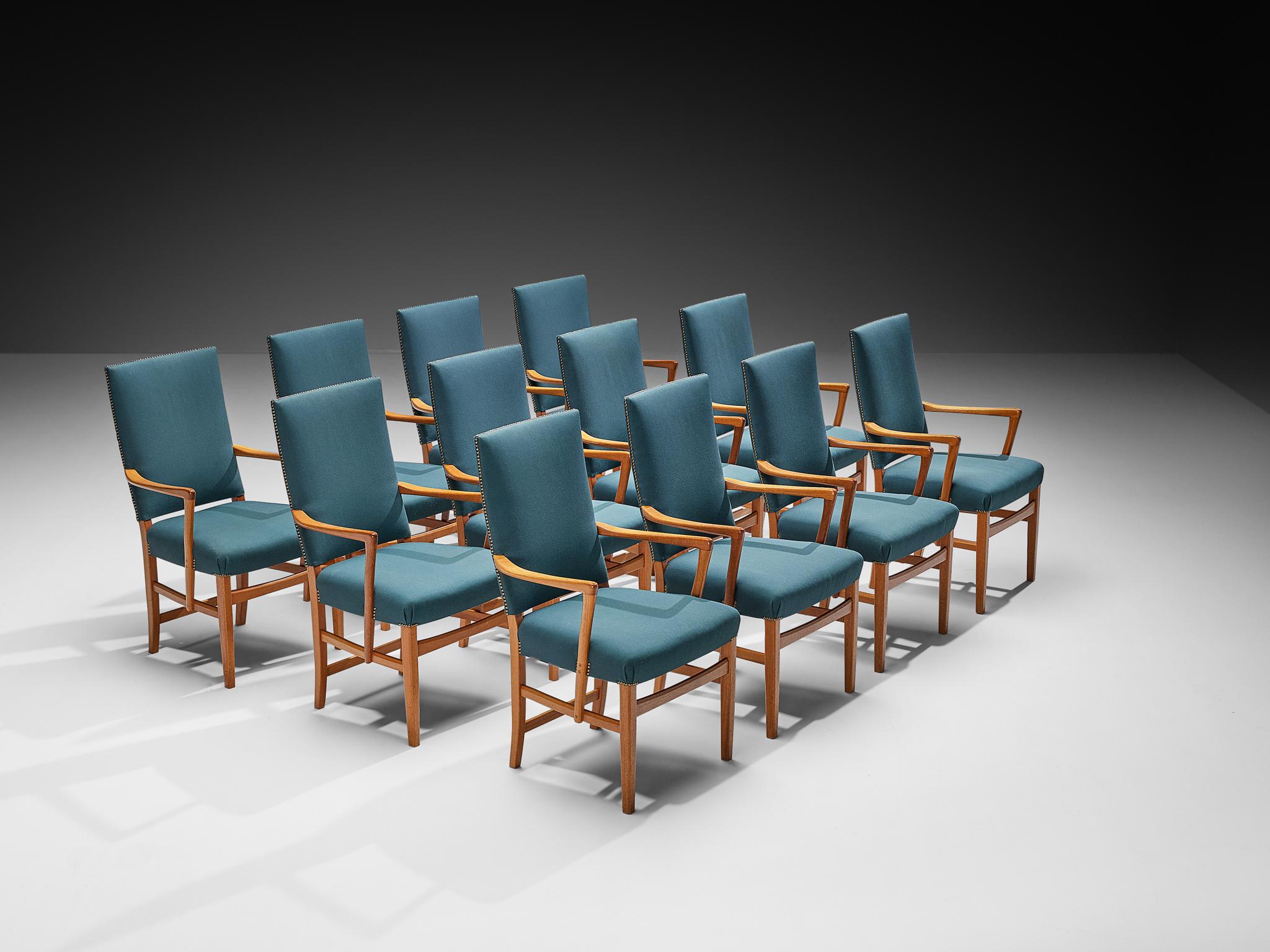Suédois Carl Malmsten Ensemble de douze fauteuils en teck et tapisserie vert-bleu en vente