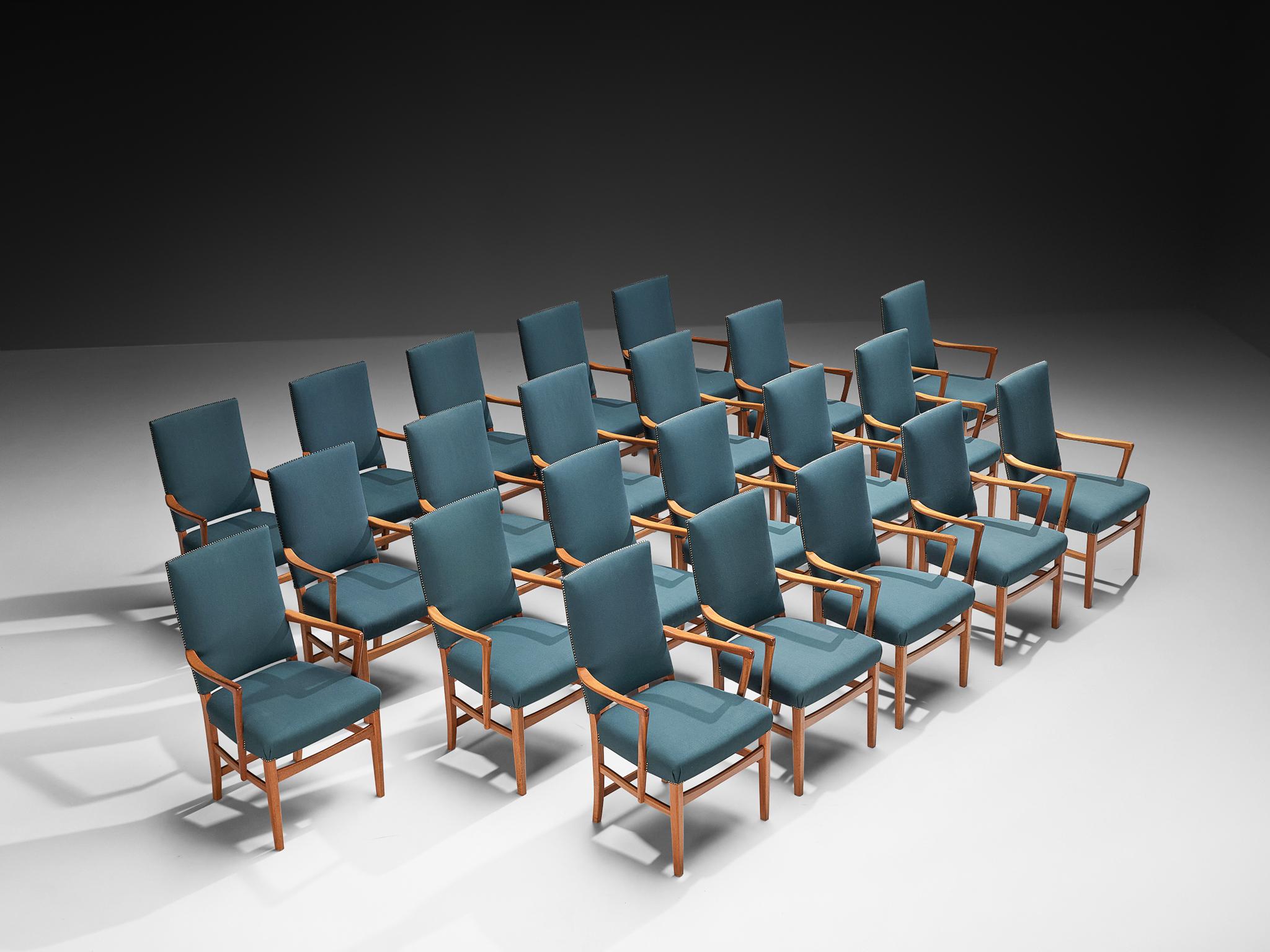 Carl Malmsten Ensemble de douze fauteuils en teck et tapisserie vert-bleu en vente 3