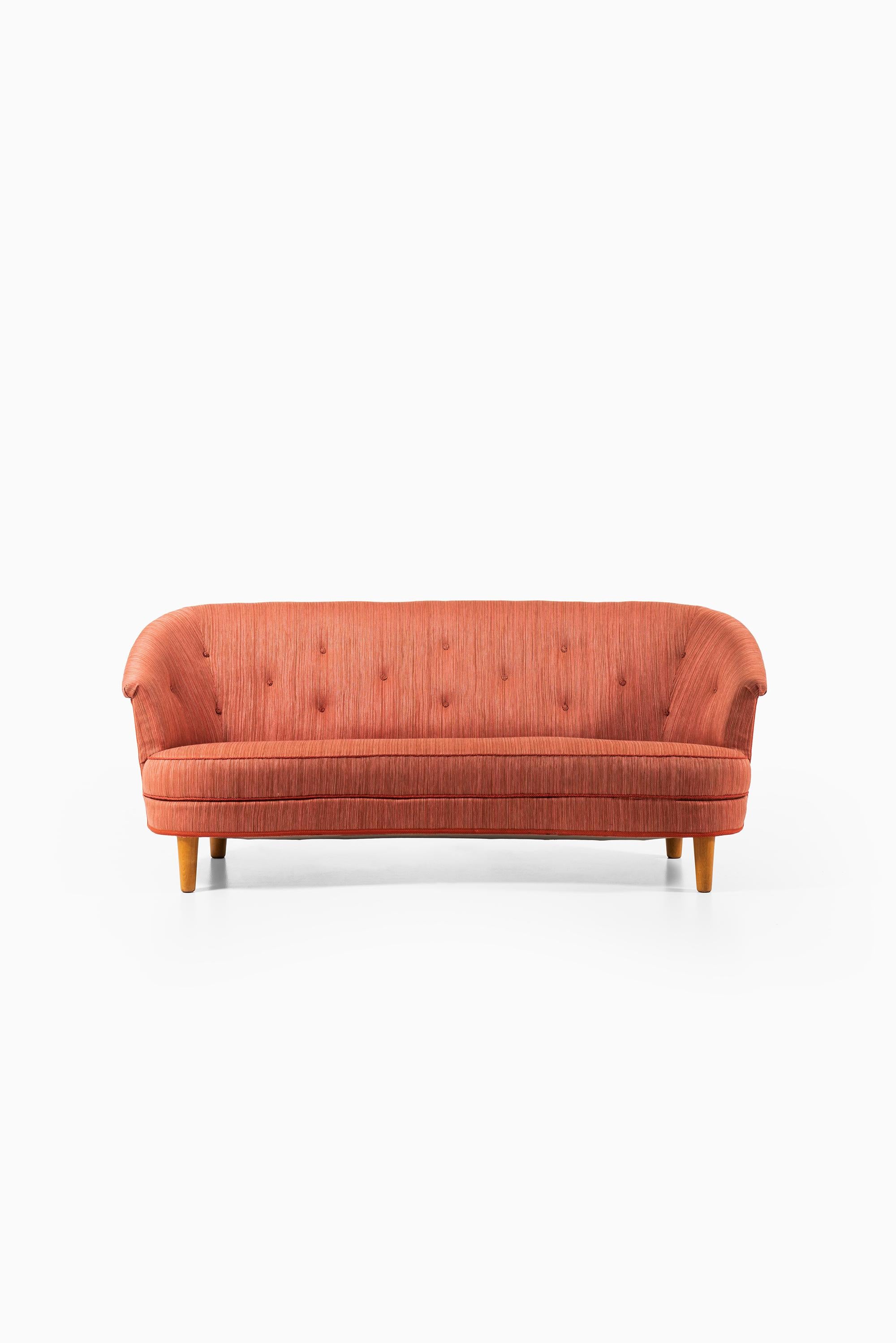 Sofa model Roma designed by Carl Malmsten. Produced in Sweden.