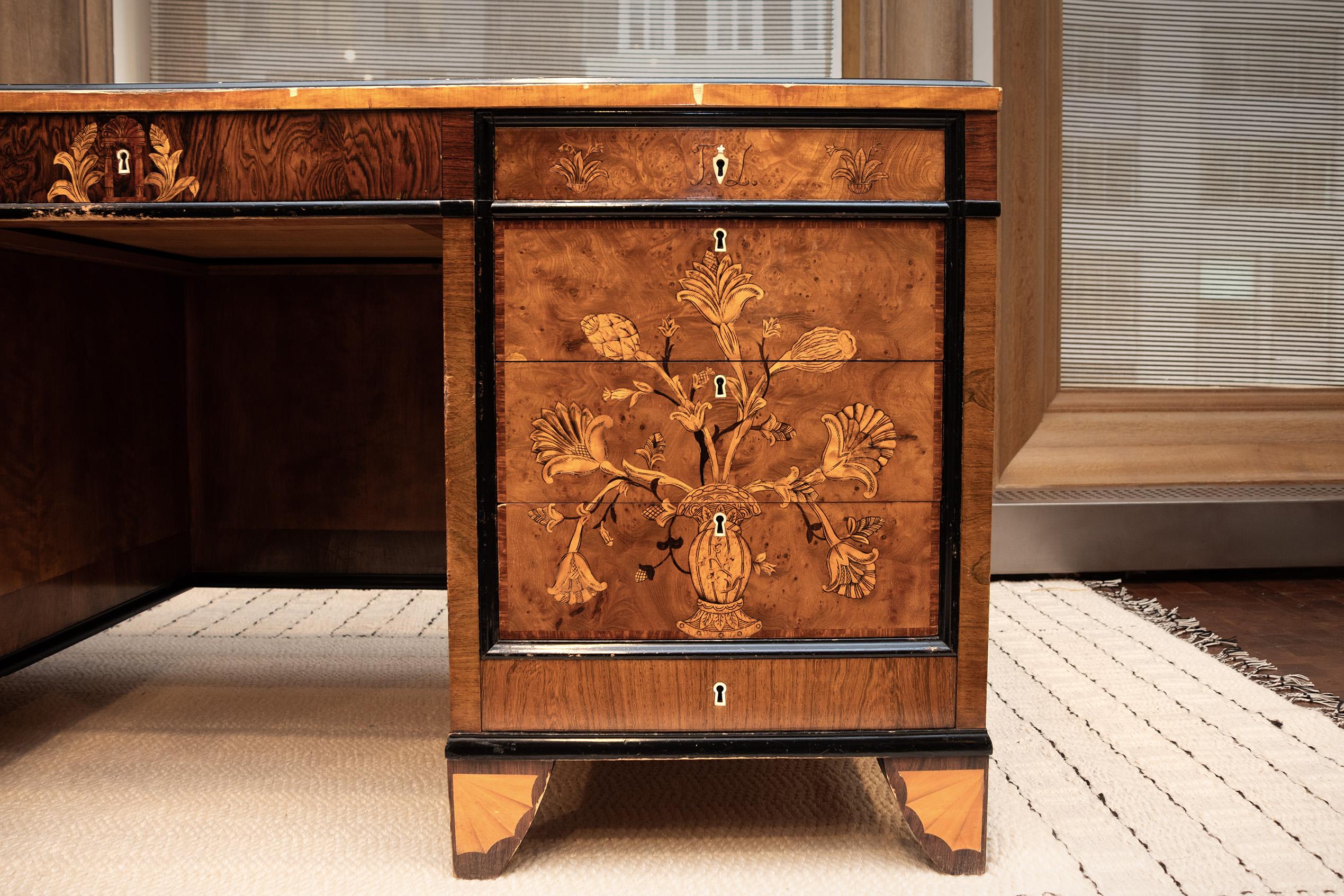 Carl Malmsten Veneered Pedestal Desk In Good Condition For Sale In New York, NY