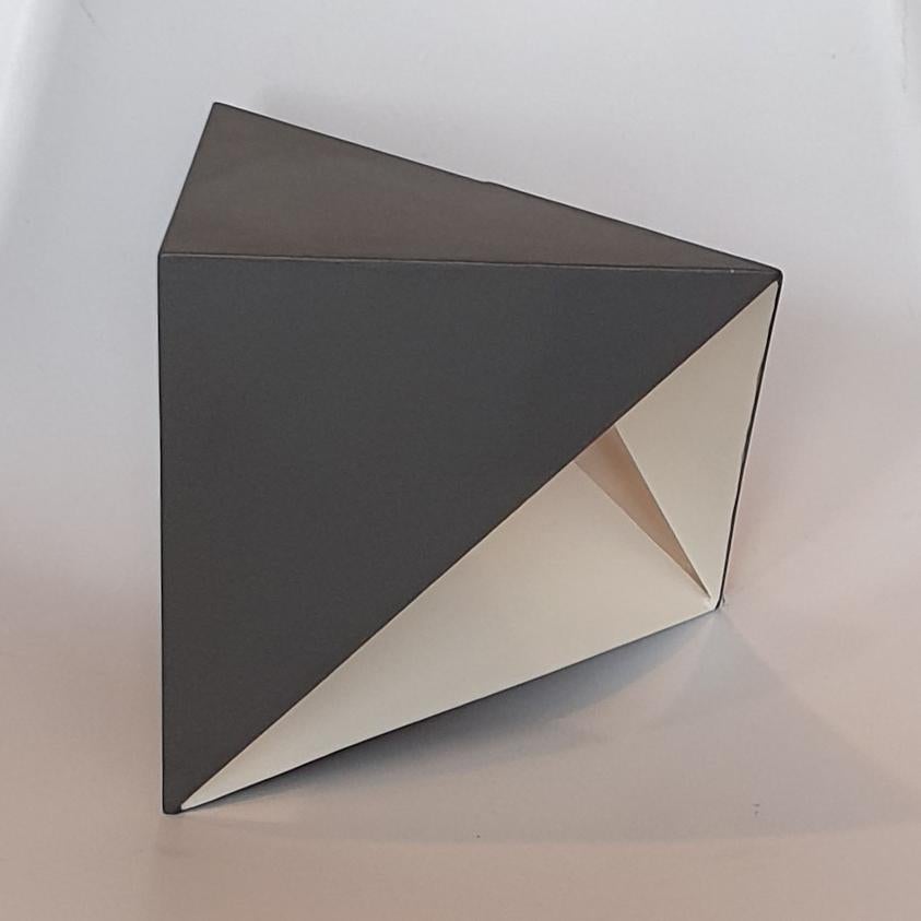Steel 77 - contemporary modern abstract geometric sculpture - Contemporary Sculpture by Carl Möller