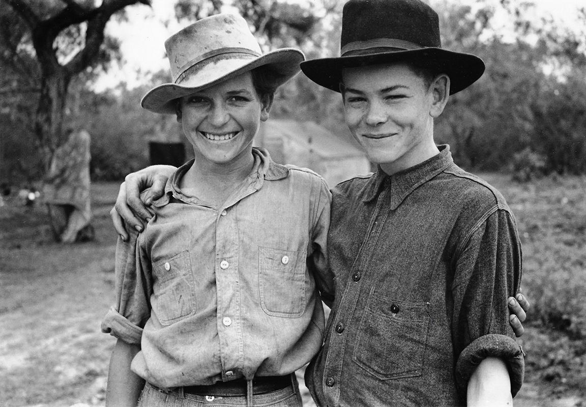 Carl Mydans Black and White Photograph - Teenage Texas migrants share their homeless journey, 1937