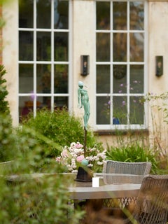 Contemporary Figurative Nude Bronze Sculpture 'Le Pucelle', woman, goddess