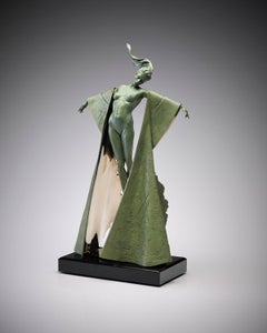 Zeitgenössische figurative Skulptur aus massiver Bronze 'Aurora' von Carl Payne