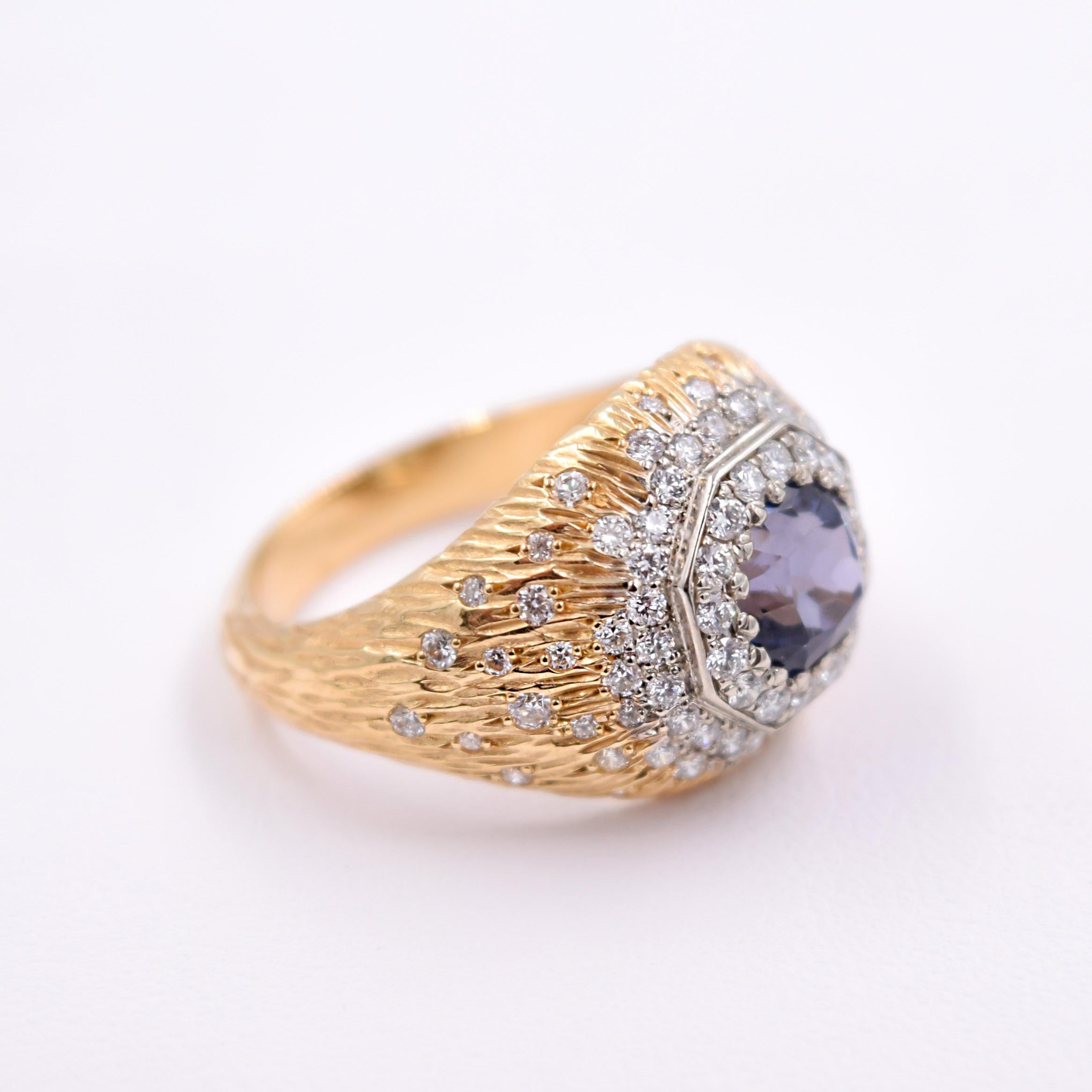 Carl Priolo 1.75 Carat Blue Spinel and White Diamond Cocktail Ring 18 Karat Gold For Sale 1