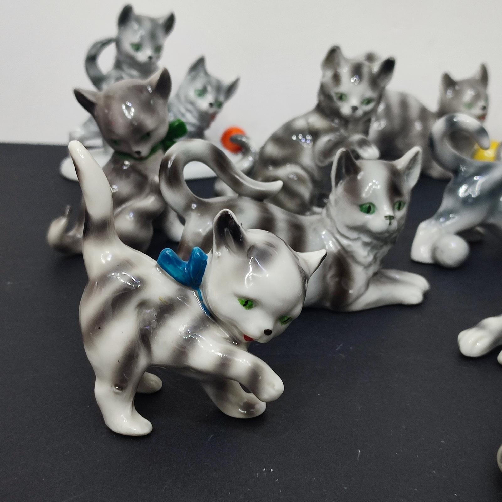 Mid-Century Modern Carl Scheidig Gräfenthal Collection of Cat Figurines, Germany 1940s For Sale
